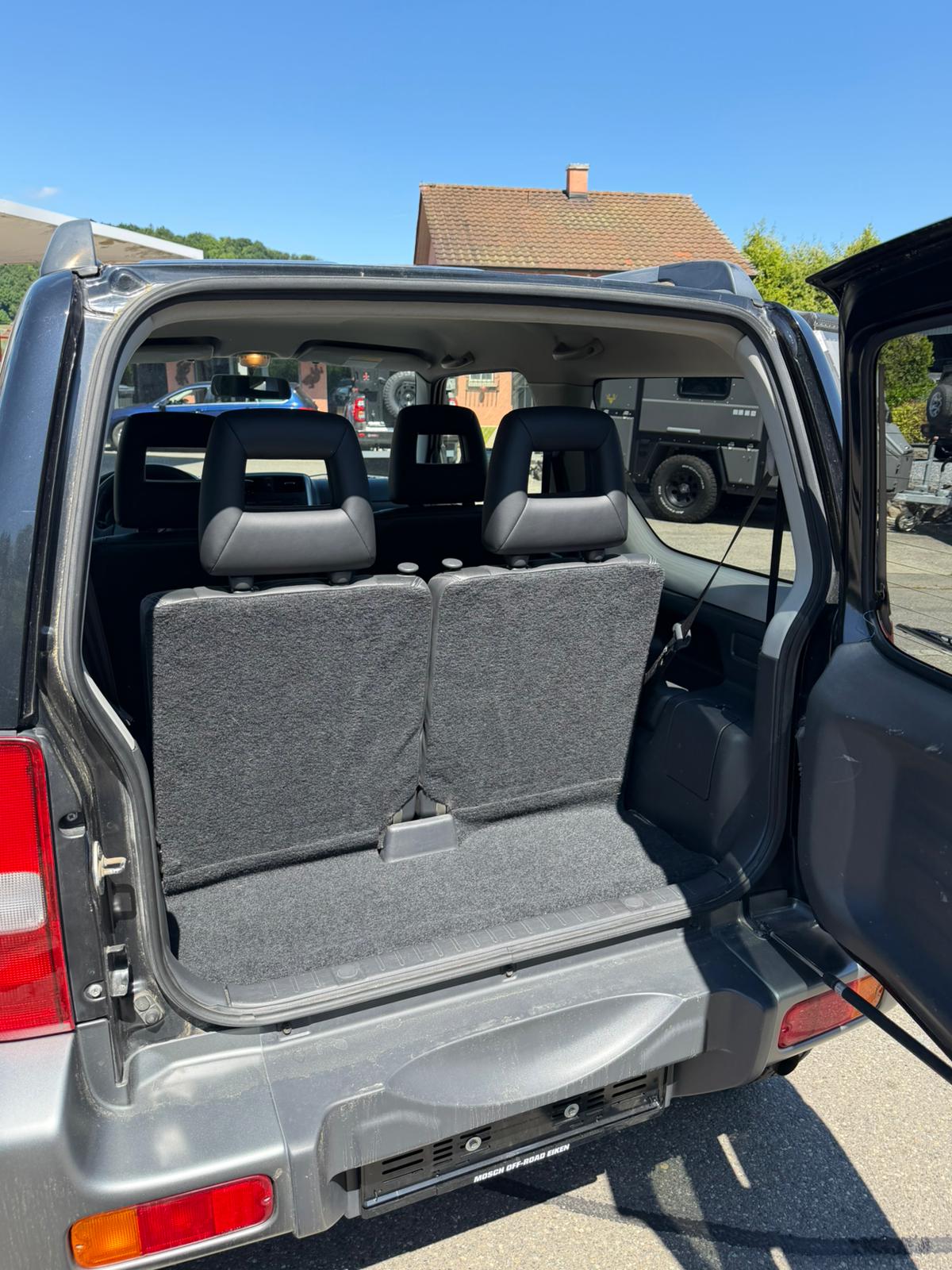 SUZUKI Jimny 1.3 16V GL Top Special Edition-image-8