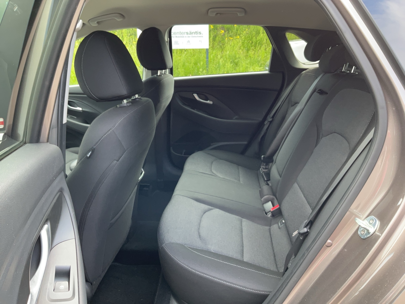 HYUNDAI i30 1.5 T-GDi Amplia 48V MH DCT-image-10