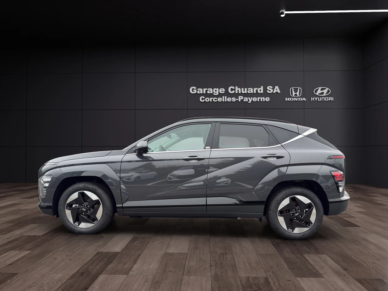 HYUNDAI Kona EV 65.4 kWh Amplia-image-7