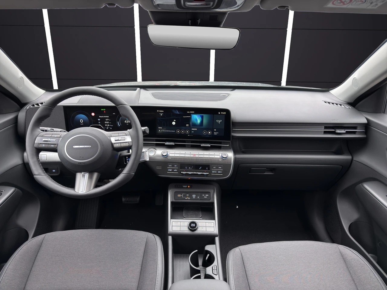 HYUNDAI Kona EV 65.4 kWh Amplia-image-8