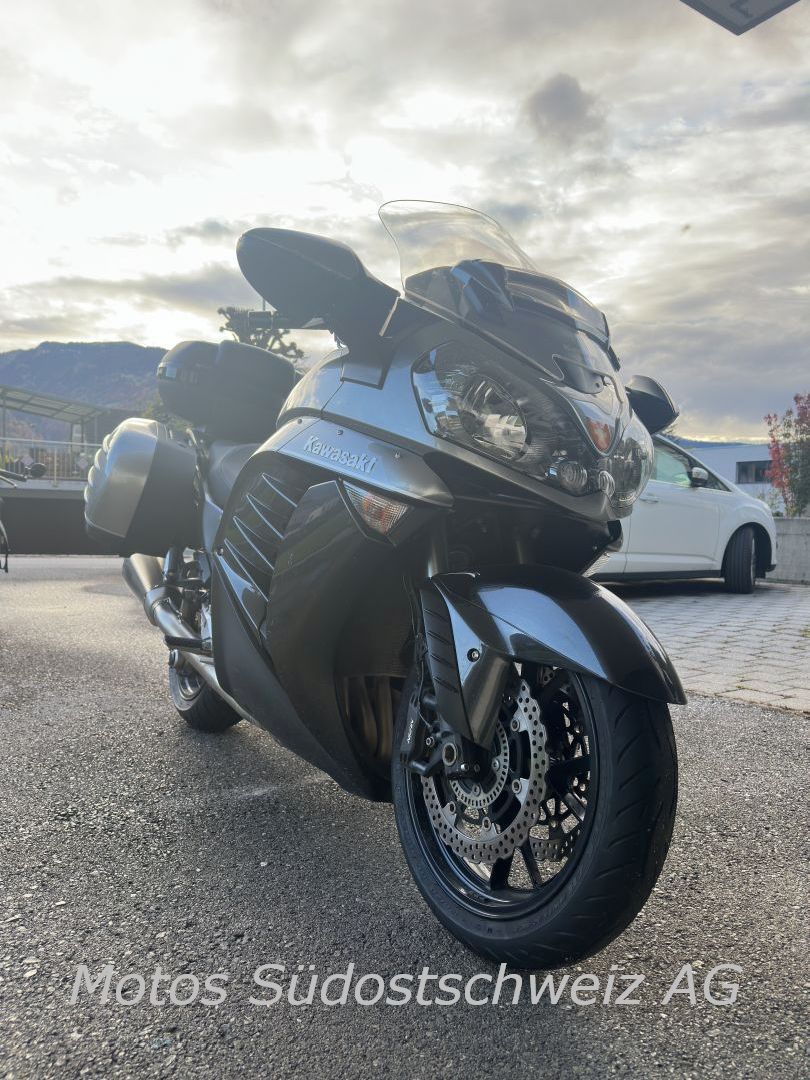 KAWASAKI 1400GTR ABS-image-2