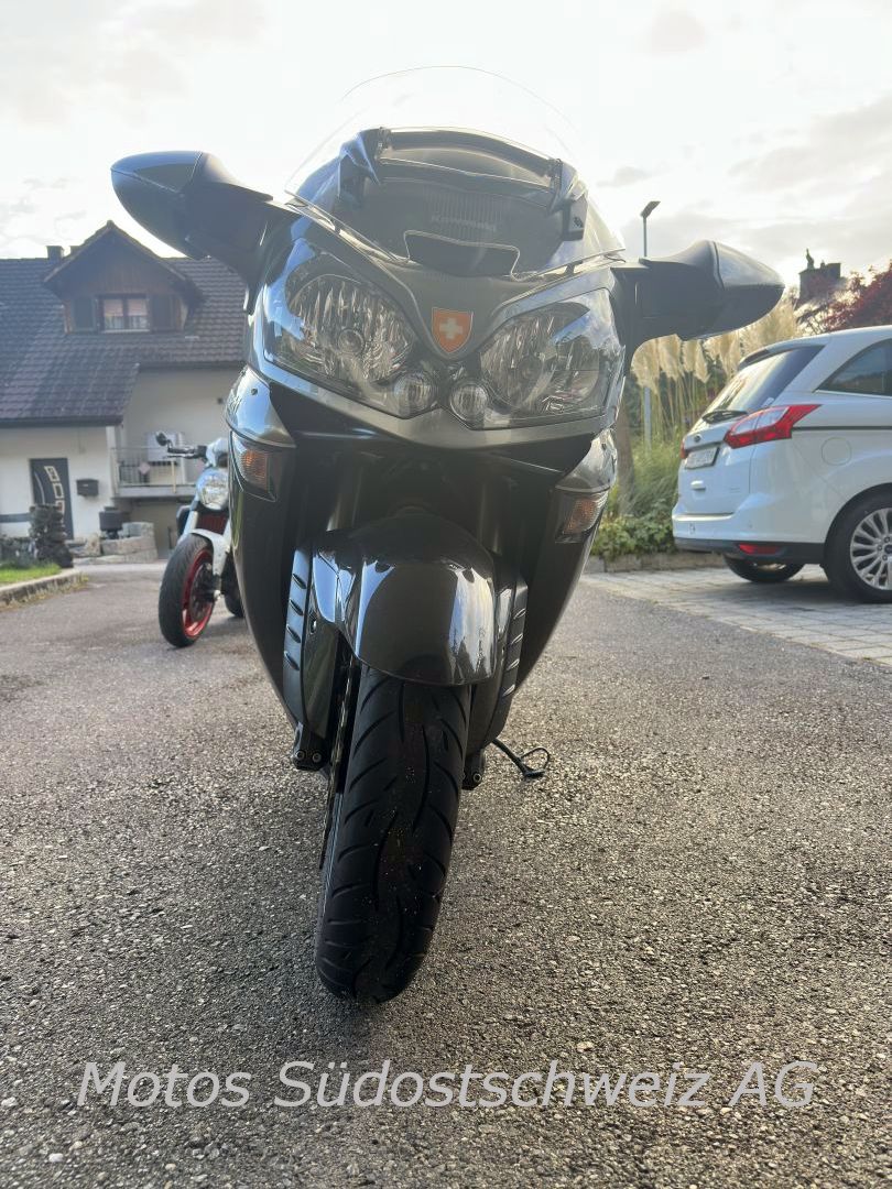 KAWASAKI 1400GTR ABS-image-4