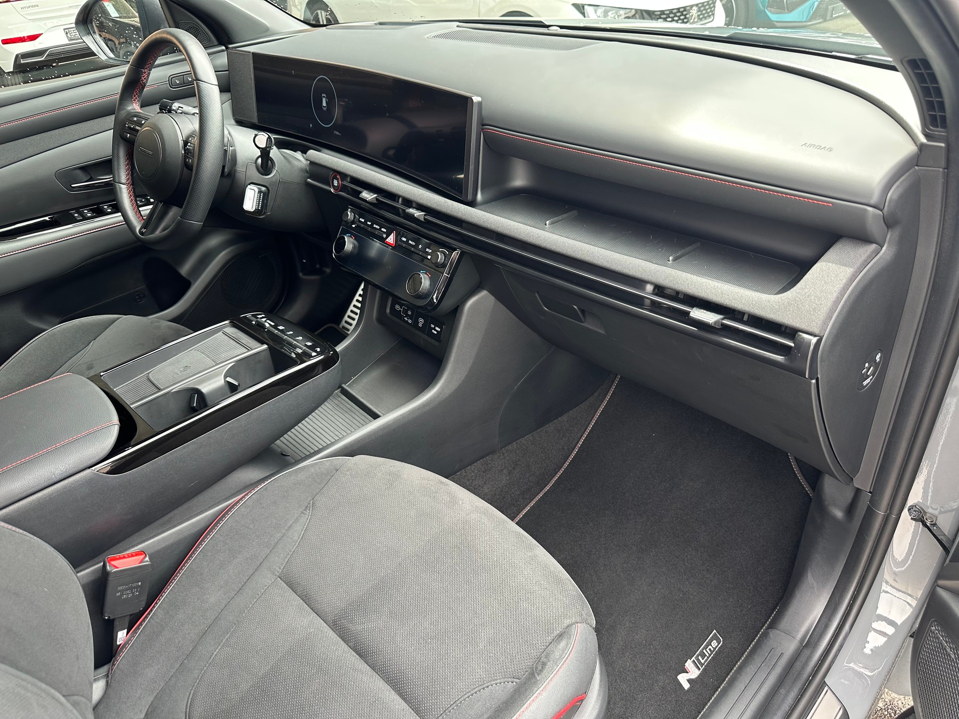 HYUNDAI Tucson 1.6 TGDI 48V N Line LUX pack 4WD DCT-image-3