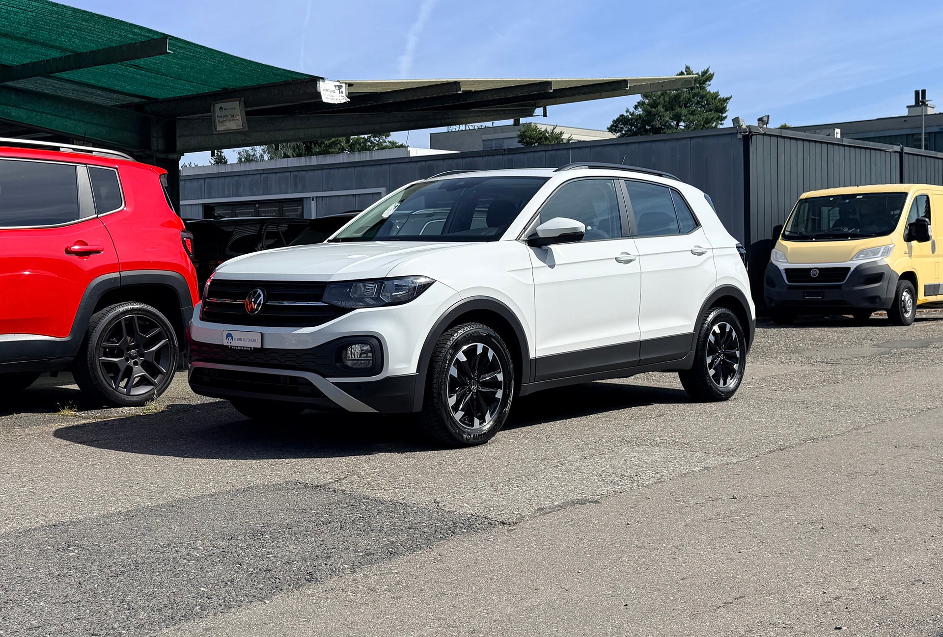 VW T-Cross 1.0 TSI Life-image-11