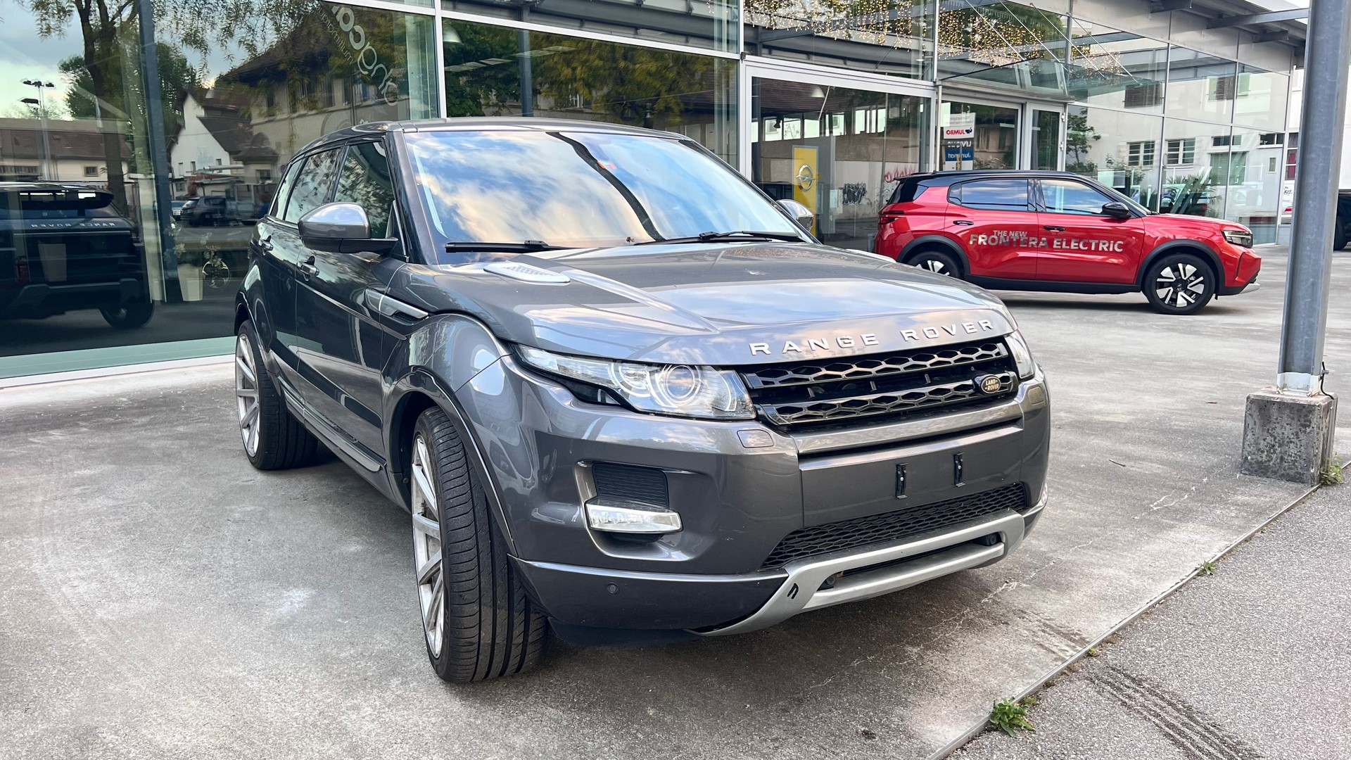 LAND ROVER Range Rover Evoque 2.0 Si4 Pure AT9-image-1