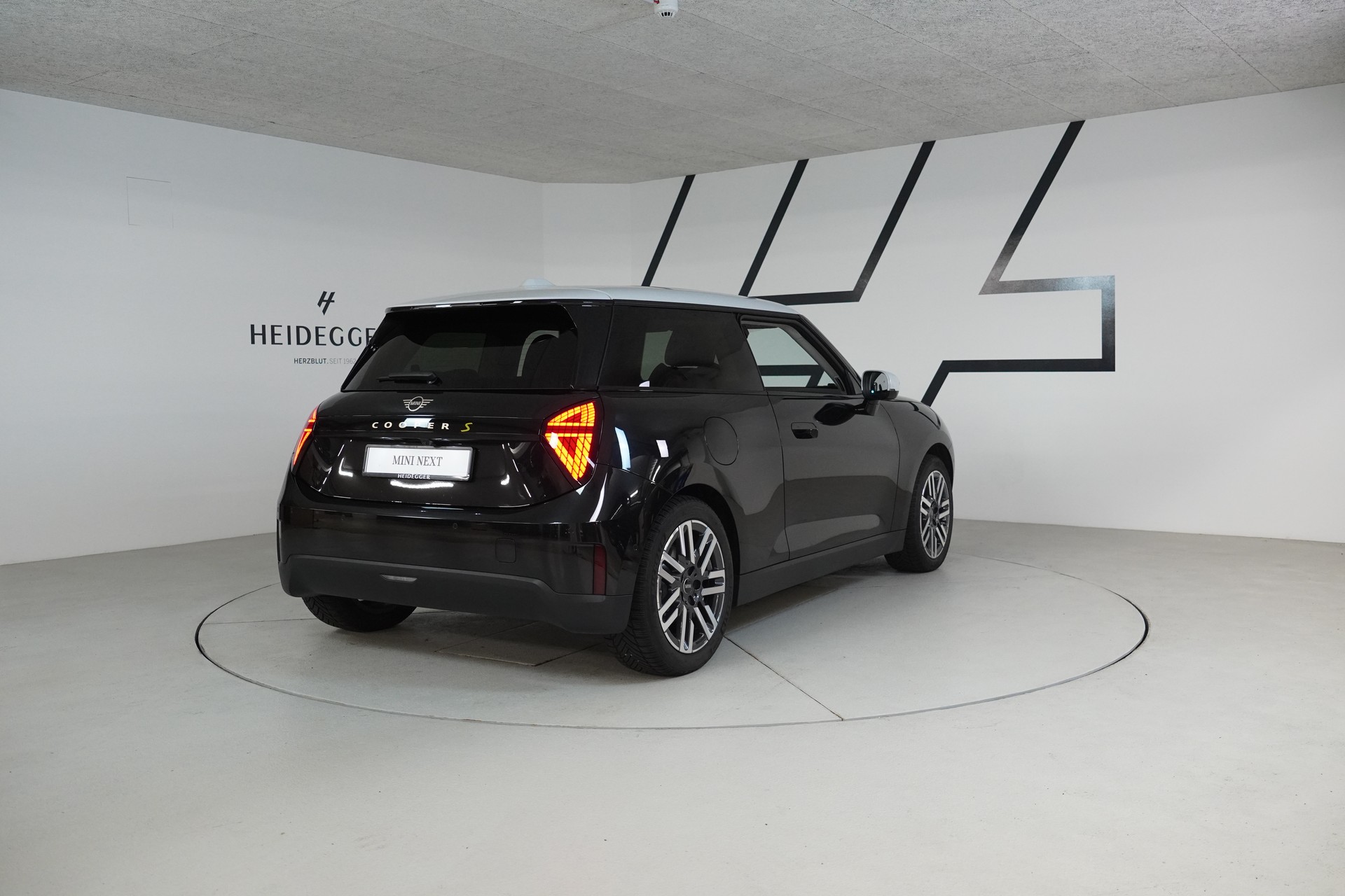 MINI Cooper SE-image-7