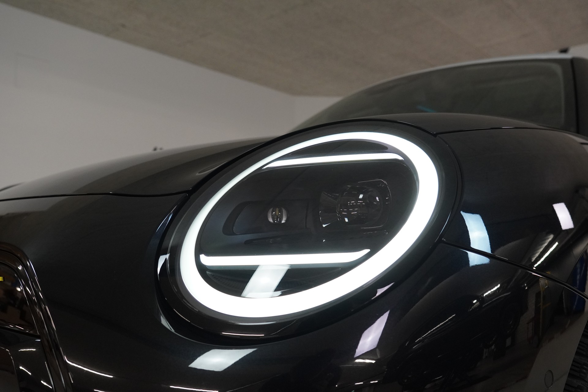 MINI Cooper SE-image-9