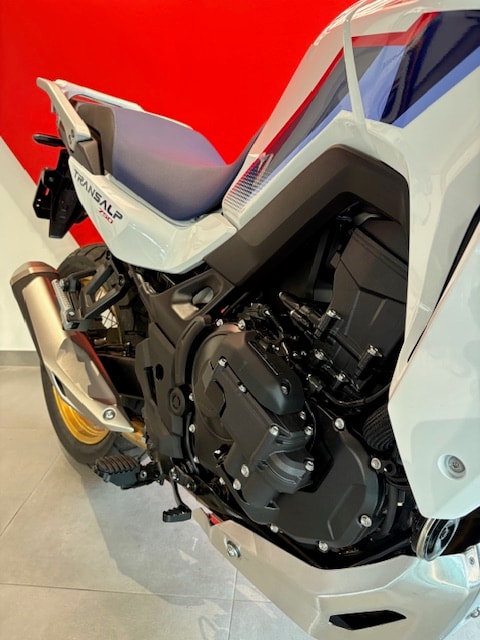 HONDA XL 750 Transalp E-clutch-image-9