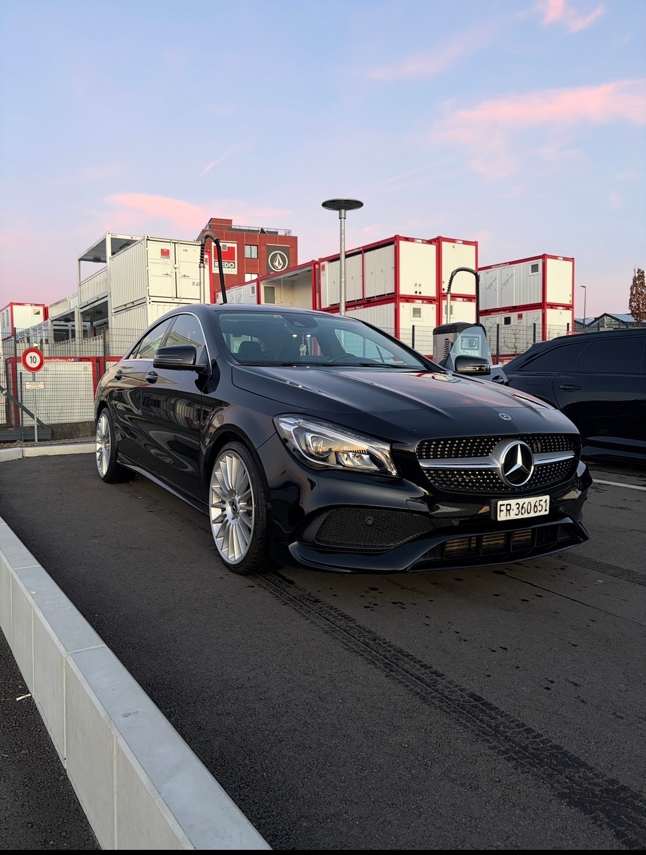 MERCEDES-BENZ CLA 250 AMG Line 4m-image-1