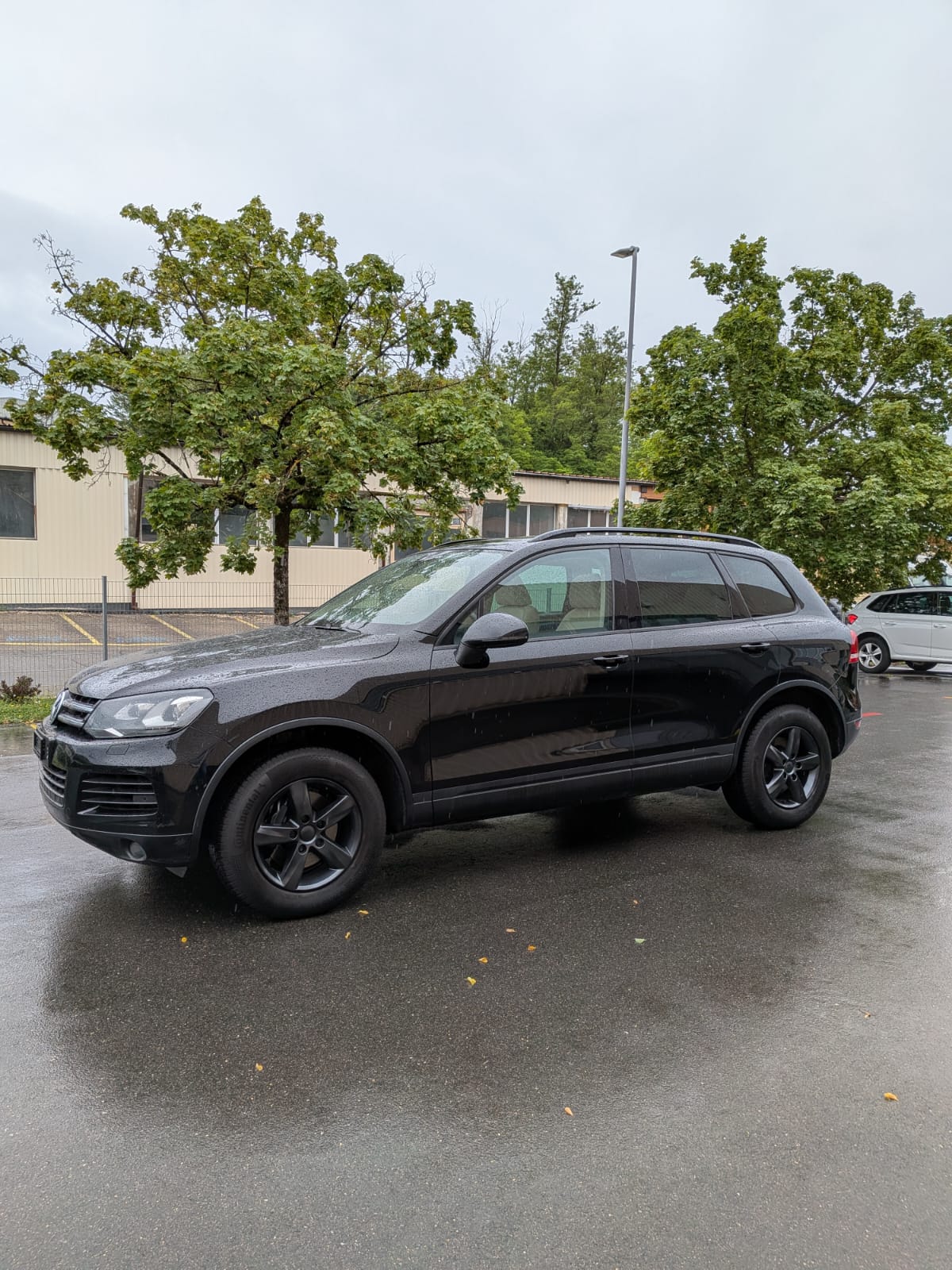 VW Touareg 3.0 TDI BlueMotion Technology Tiptronic-image-1