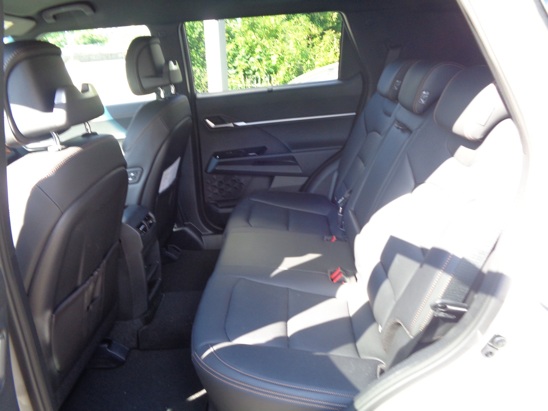 KGM-SsangYong Torres EVX 81 kWh Titanium-image-9