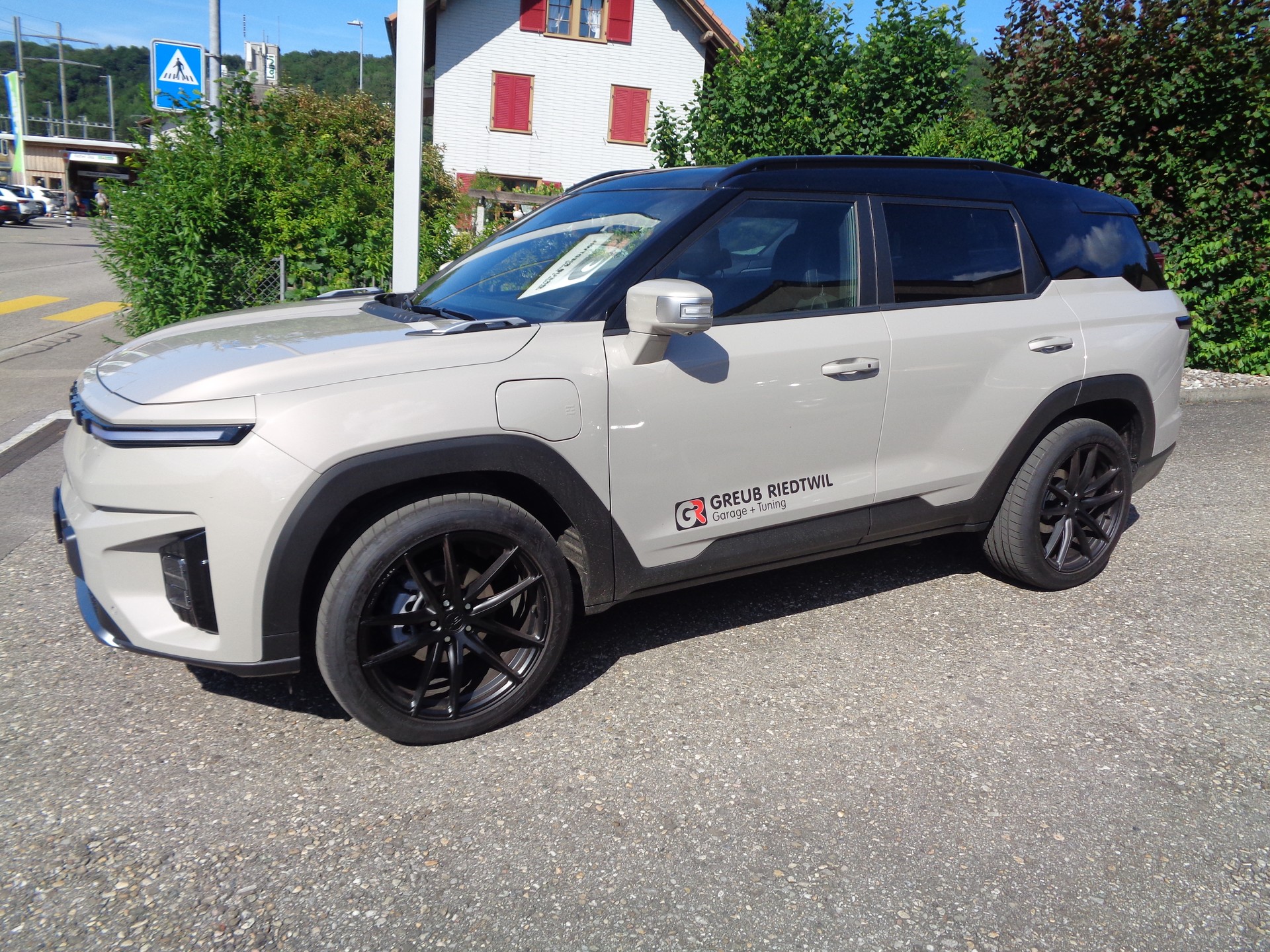 KGM-SsangYong Torres EVX 81 kWh Titanium-showroom-element-1