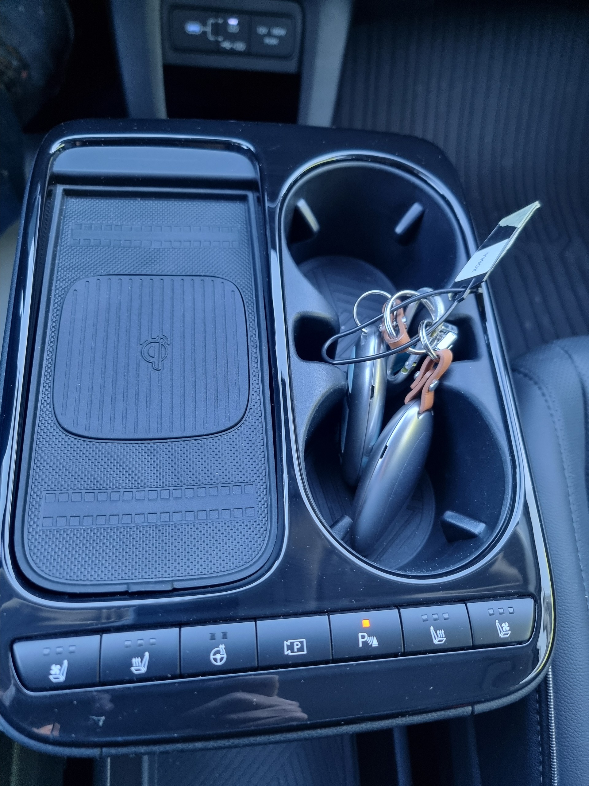 HYUNDAI Ioniq 5 84 kWh Amplia 2WD-image-6