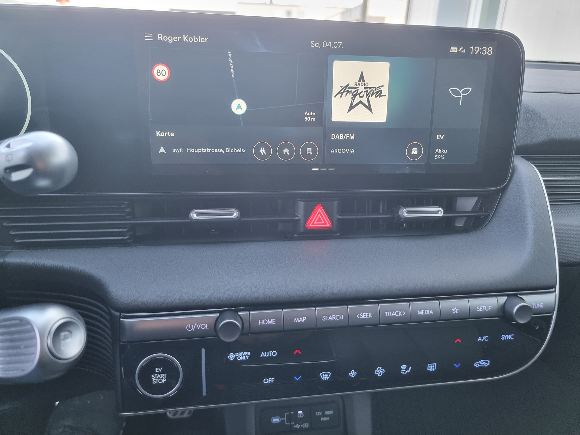 HYUNDAI Ioniq 5 84 kWh Amplia 2WD-image-4