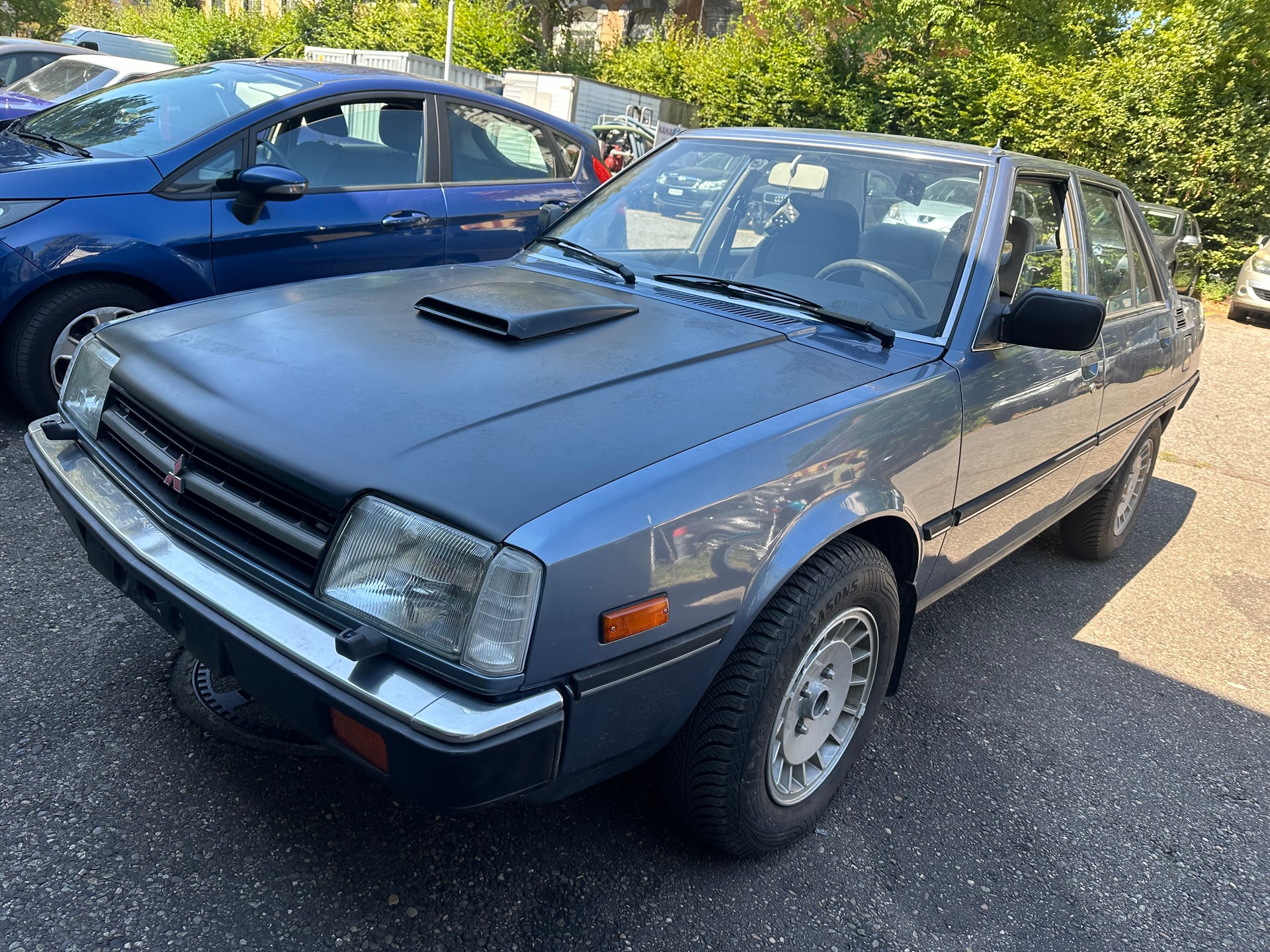 MITSUBISHI Tredia 1800,4x4-image-1