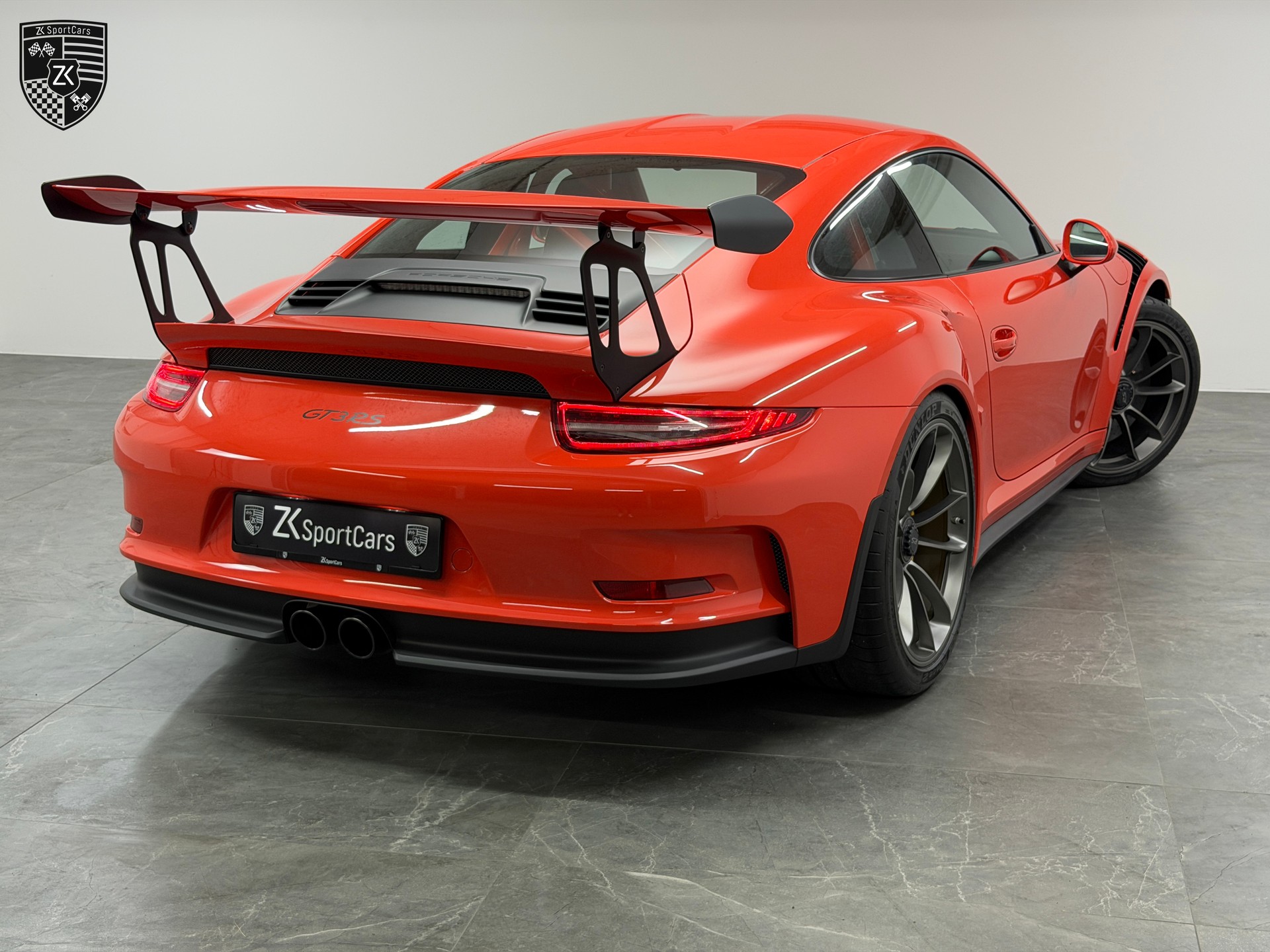 PORSCHE 911 GT3 RS 4.0 (991.1) Lava Orange PDK – Sammlerzustand / Nur 68 km / Neuwertig / CH-Fahrzeug /-showroom-element-1