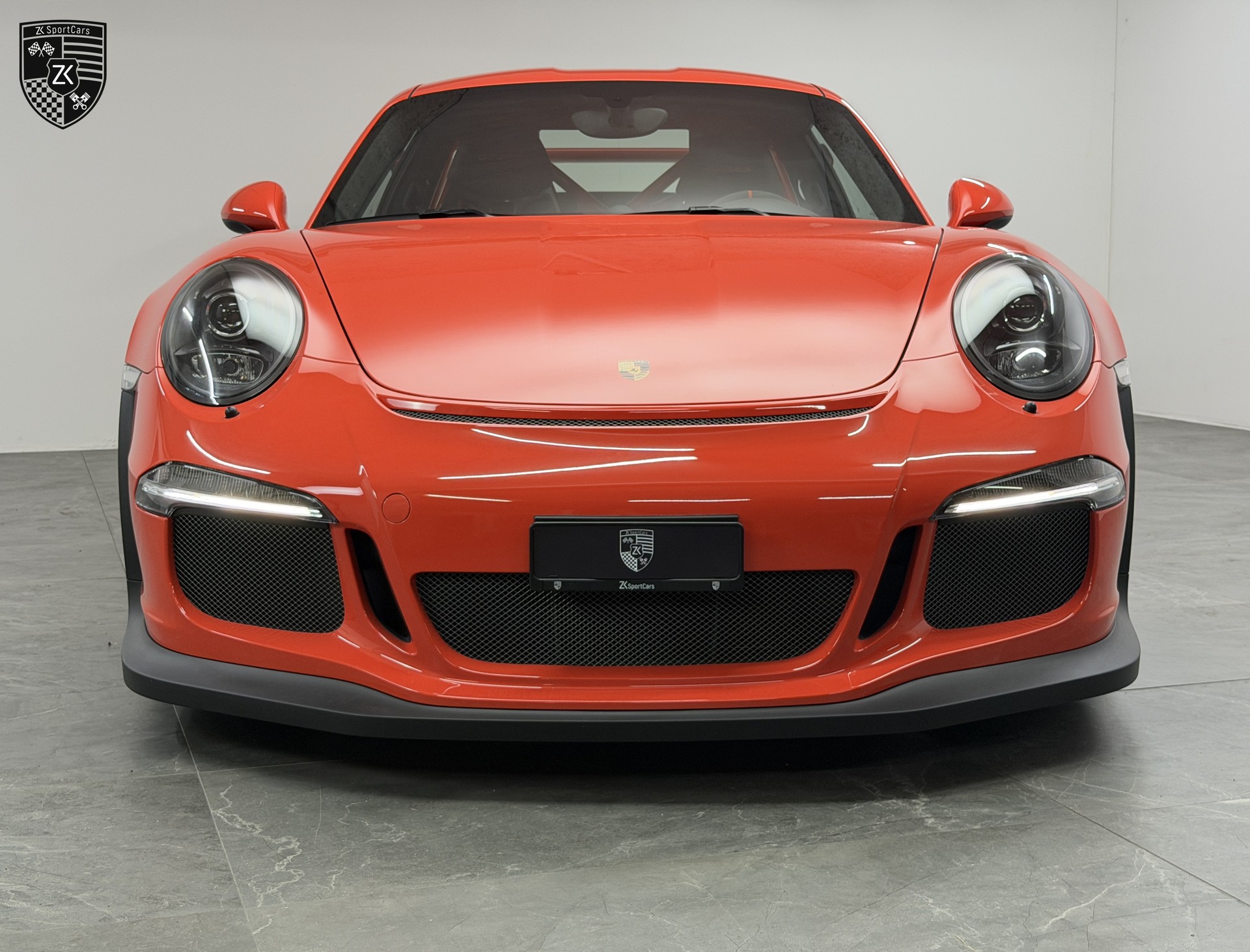 PORSCHE 911 GT3 RS 4.0 (991.1) Lava Orange PDK – Sammlerzustand / Nur 68 km / Neuwertig / CH-Fahrzeug /-showroom-element-3