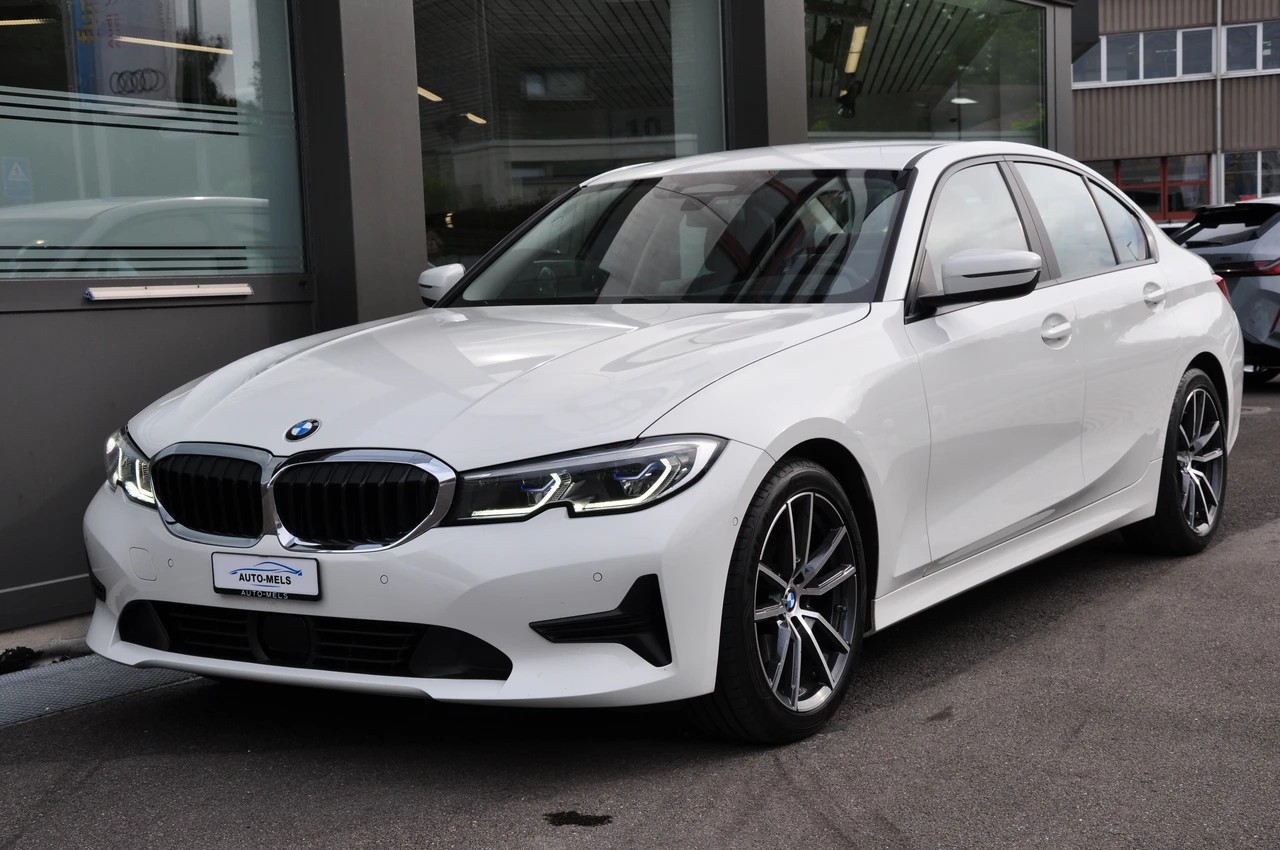BMW 320d xDrive Steptronic-showroom-element-2