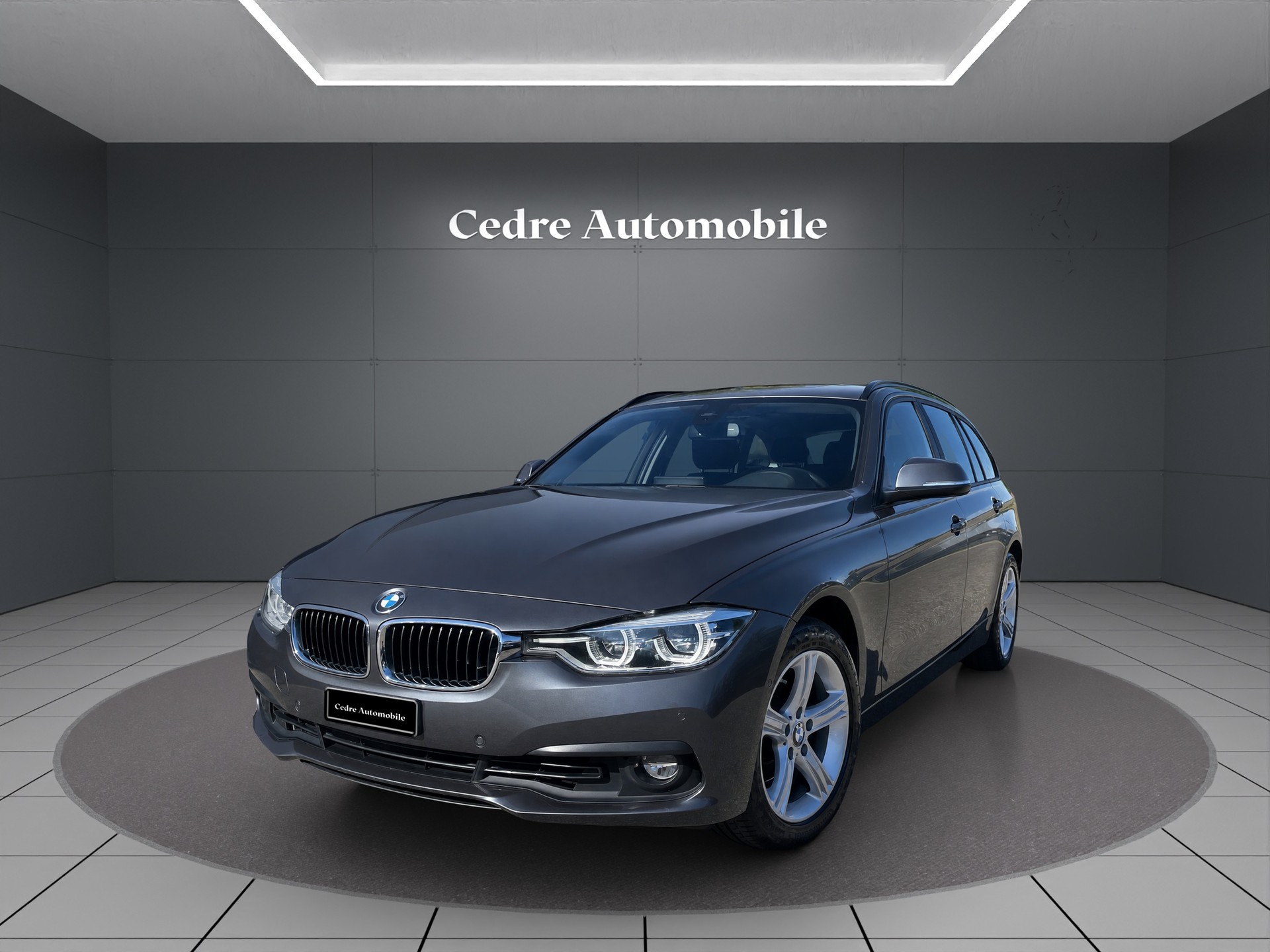 BMW 320i xDrive Touring Steptronic
