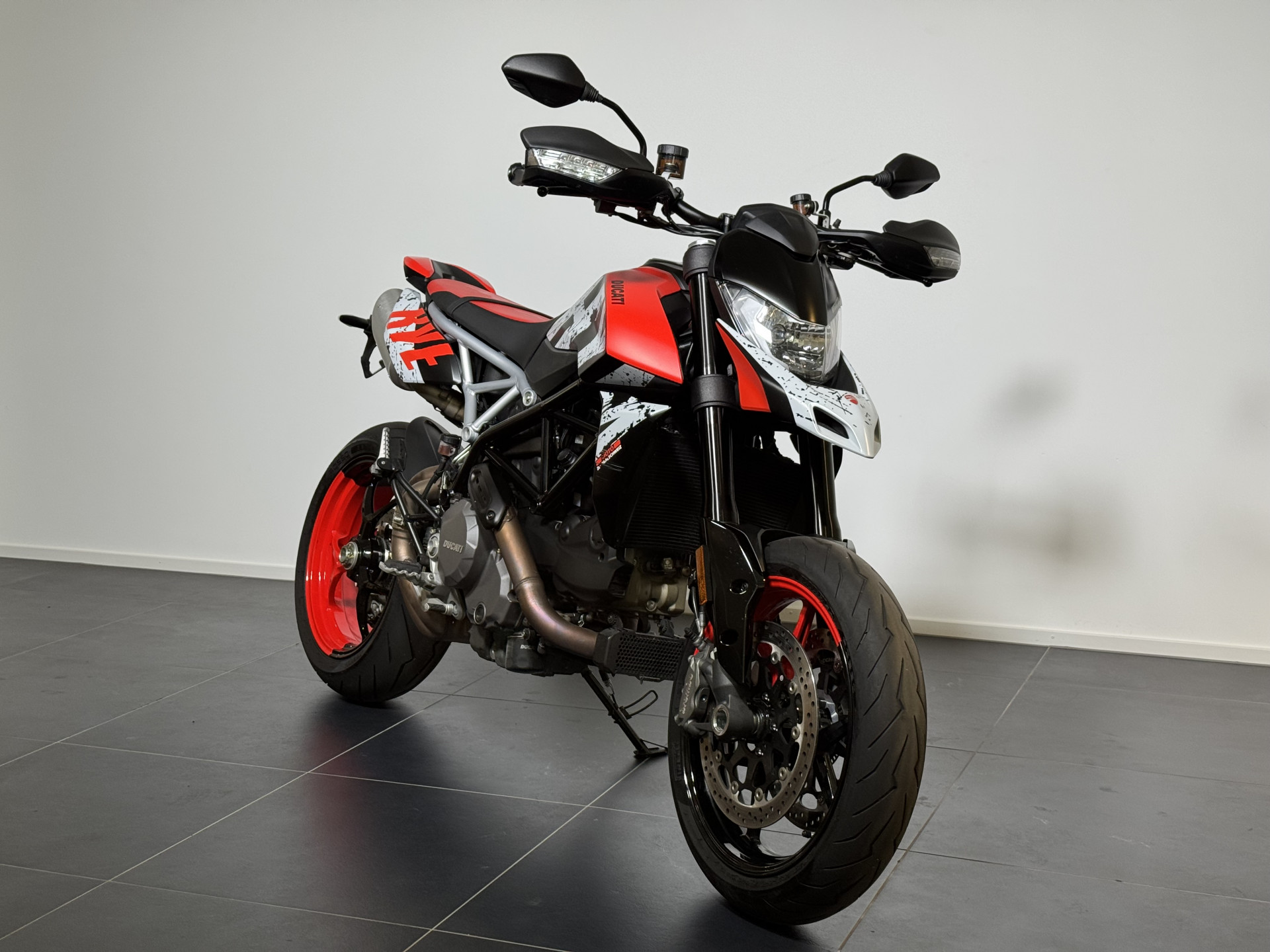 DUCATI Hypermotard 950 RVE-image-3