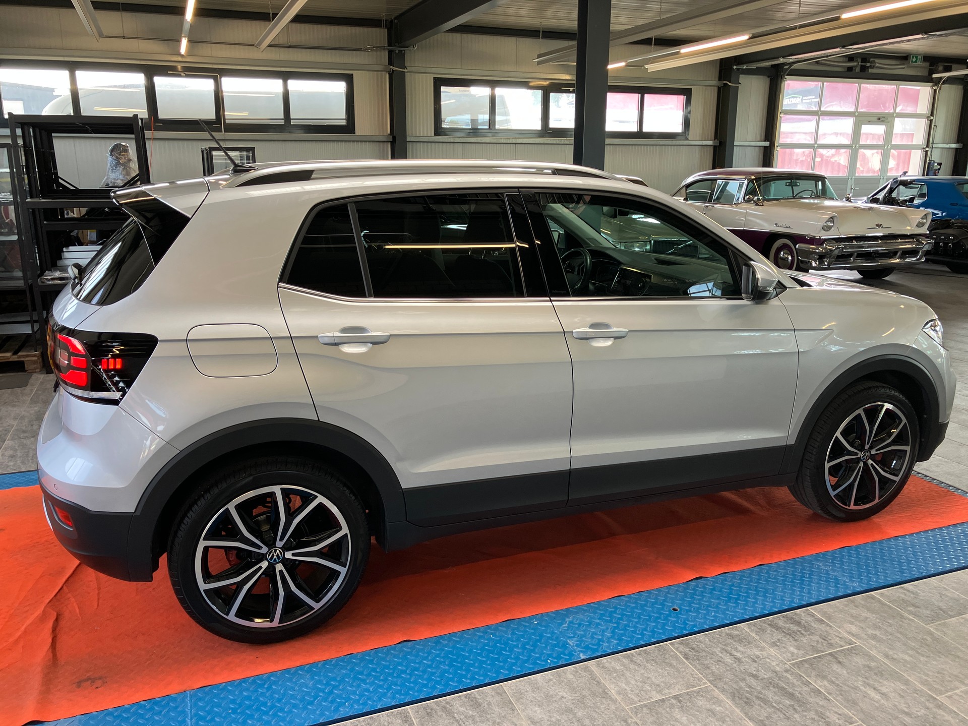 VW T-Cross 1.0 TSI Style DSG-showroom-element-1