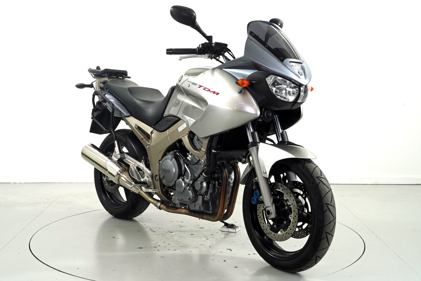 YAMAHA TDM900-image-1