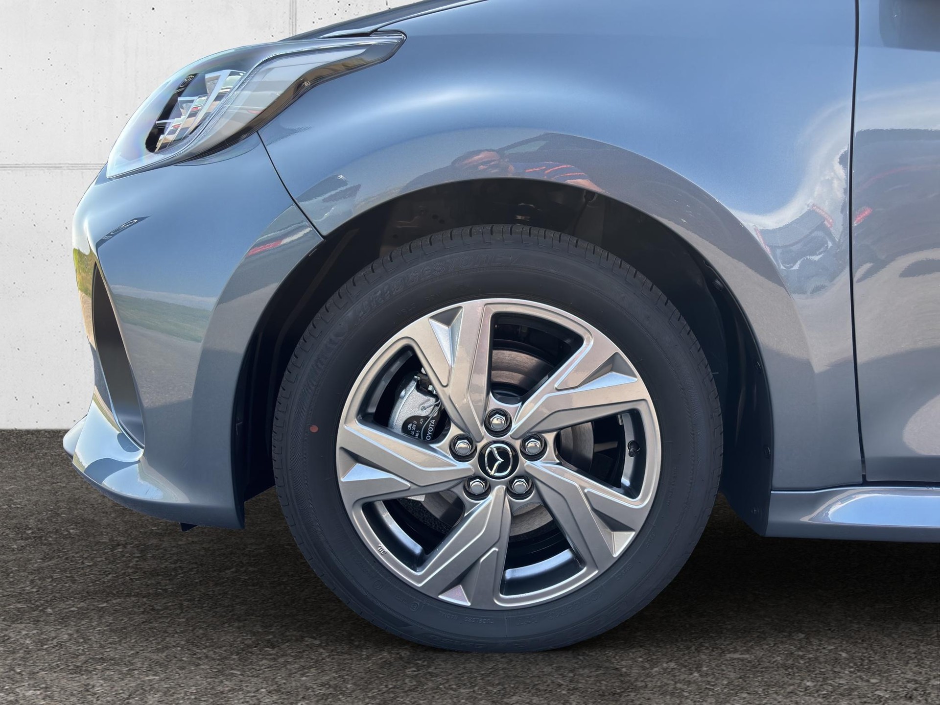 MAZDA 2 1.5 Hybrid Exclusive-Line-image-18