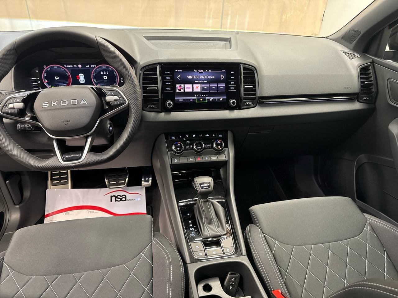SKODA Karoq 2.0 TSI SportLine 4x4 DSG-image-5