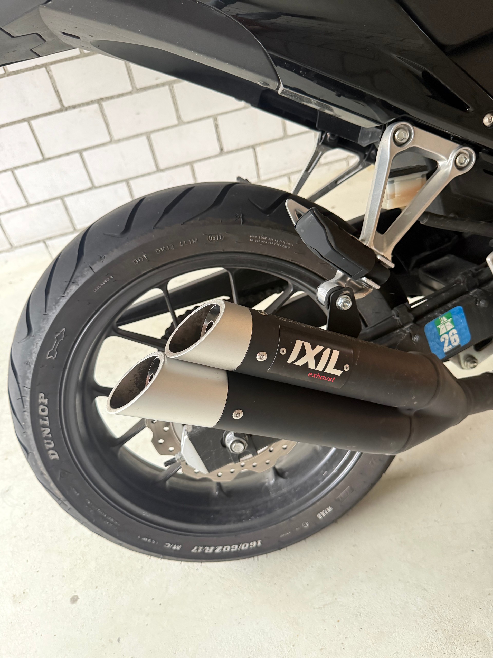 HONDA CBR 500 RA ABS-image-4