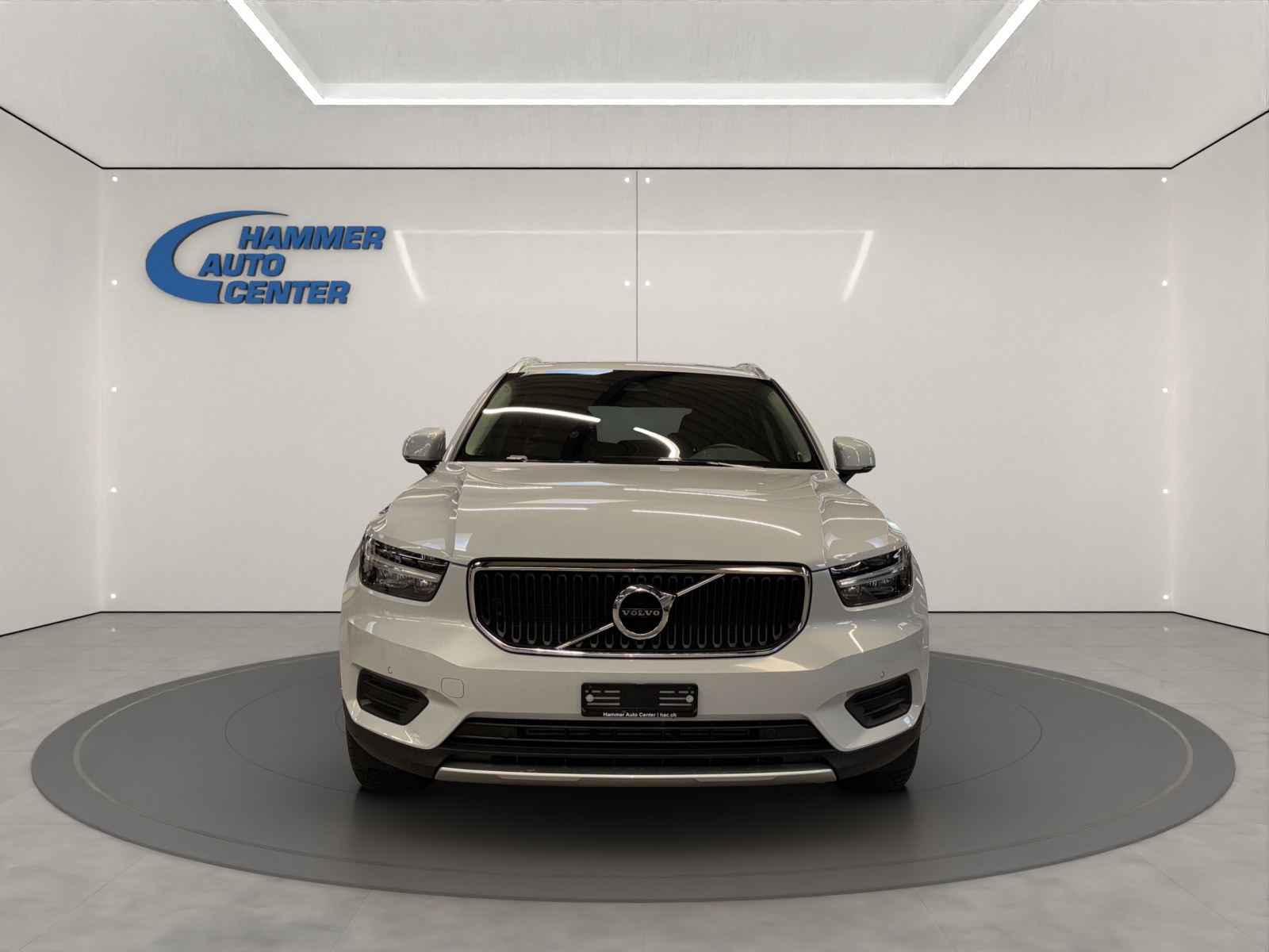 VOLVO XC40 1.5 T2 Momentum-image-7