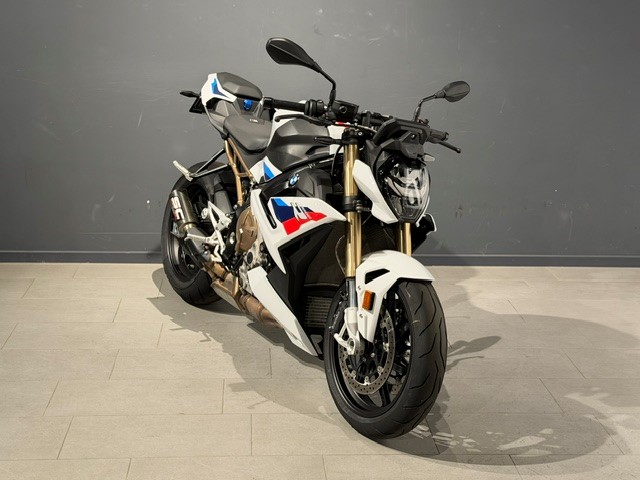 BMW S 1000 R-image-1