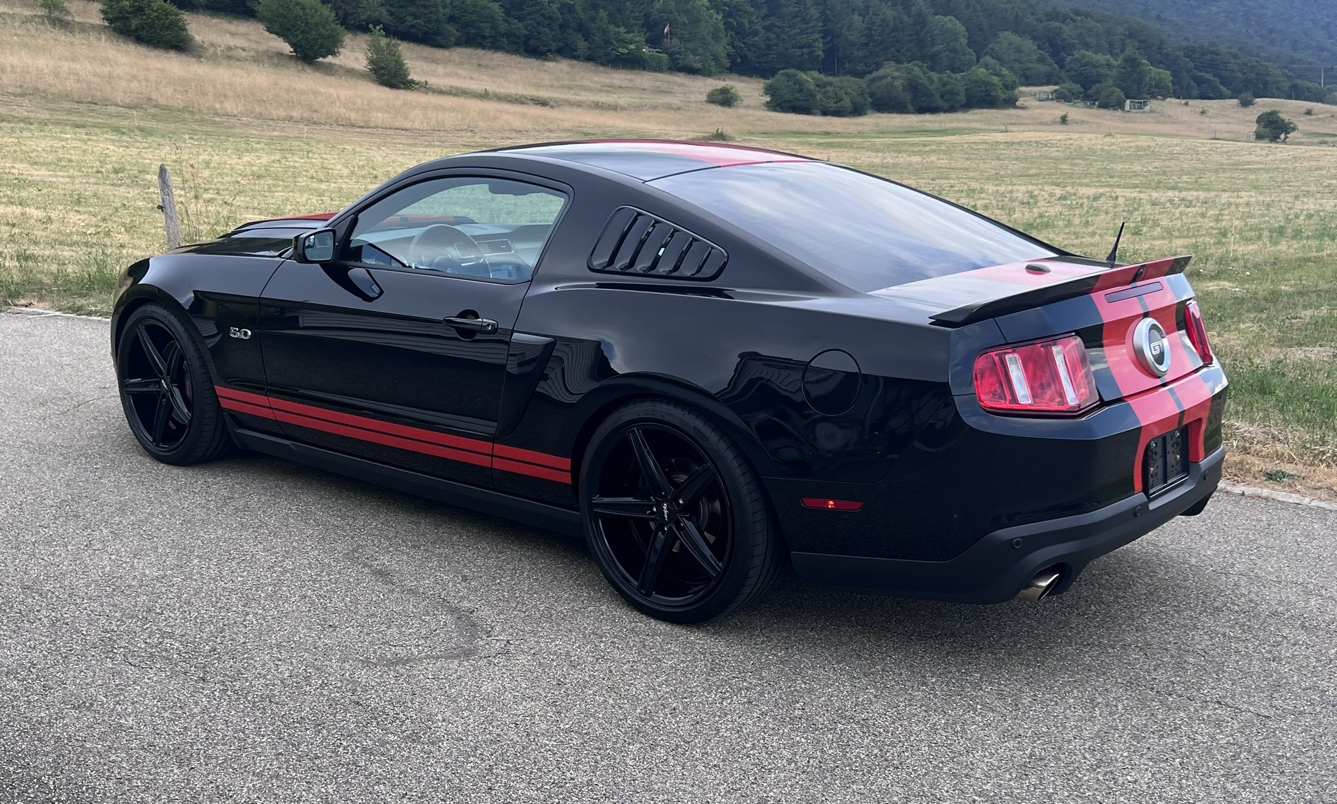 FORD 5.0 V8 GT Premium-image-5