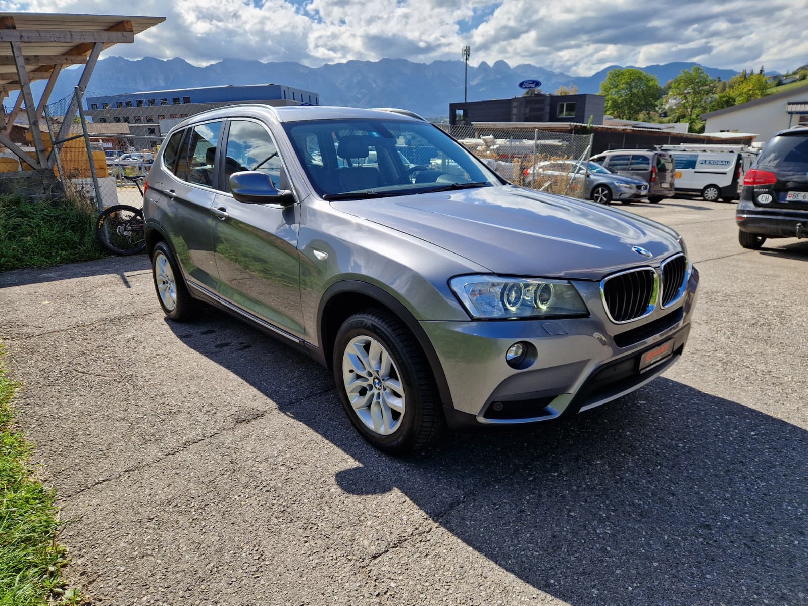 BMW X3 xDrive 20d Steptronic-showroom-element-2