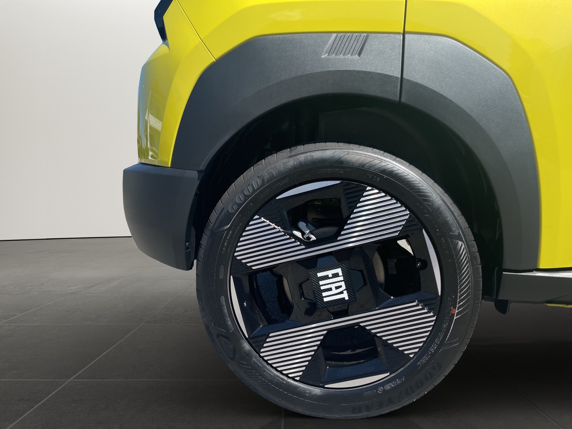 FIAT Grande Panda 1.2 Hybrid La Prima-image-21