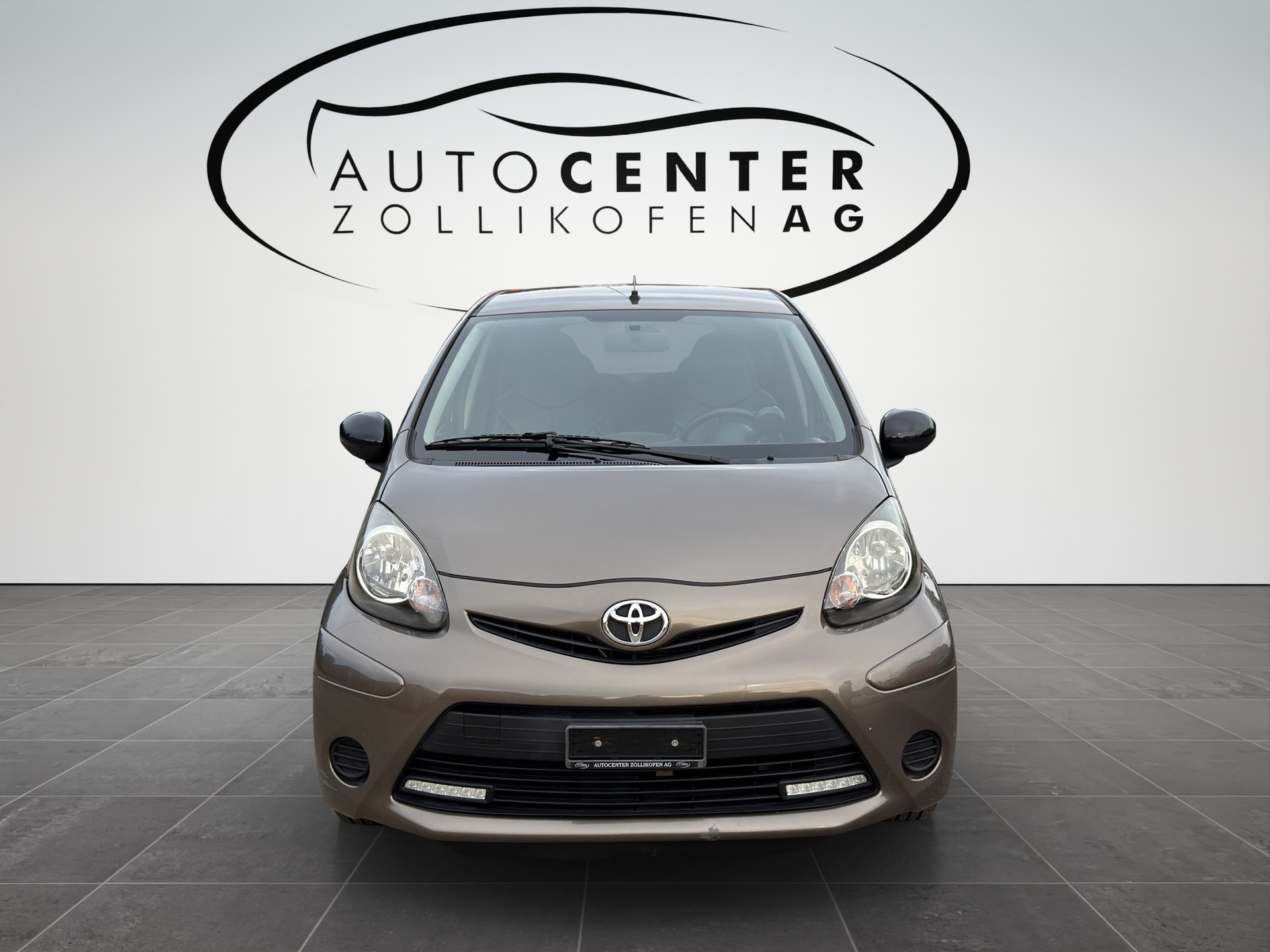 TOYOTA Aygo 1.0 VVT-i Luna-showroom-element-2