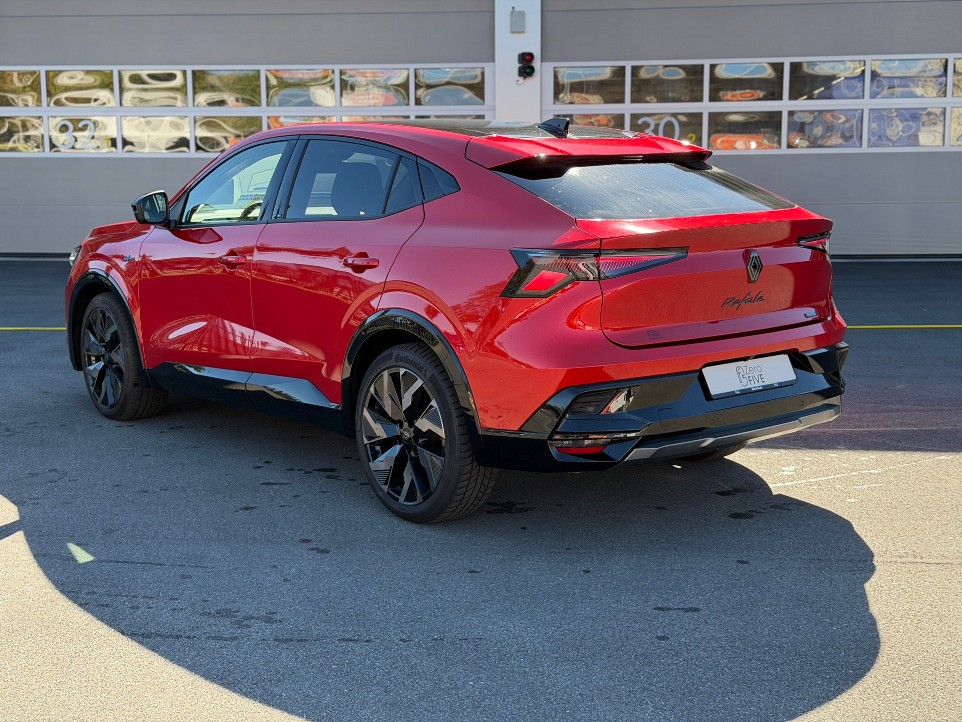 RENAULT Rafale 1.2 E-Tech Hybrid 200 Esprit Alpine-showroom-element-3