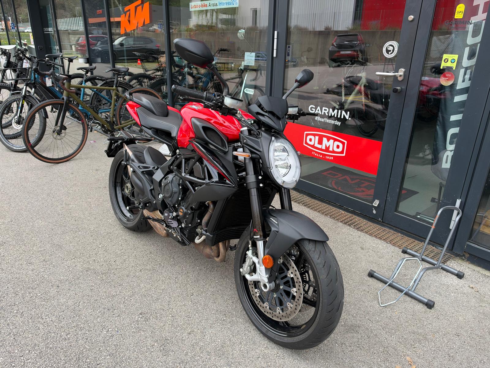MV AGUSTA B3 Brutale 800 Rosso-image-3
