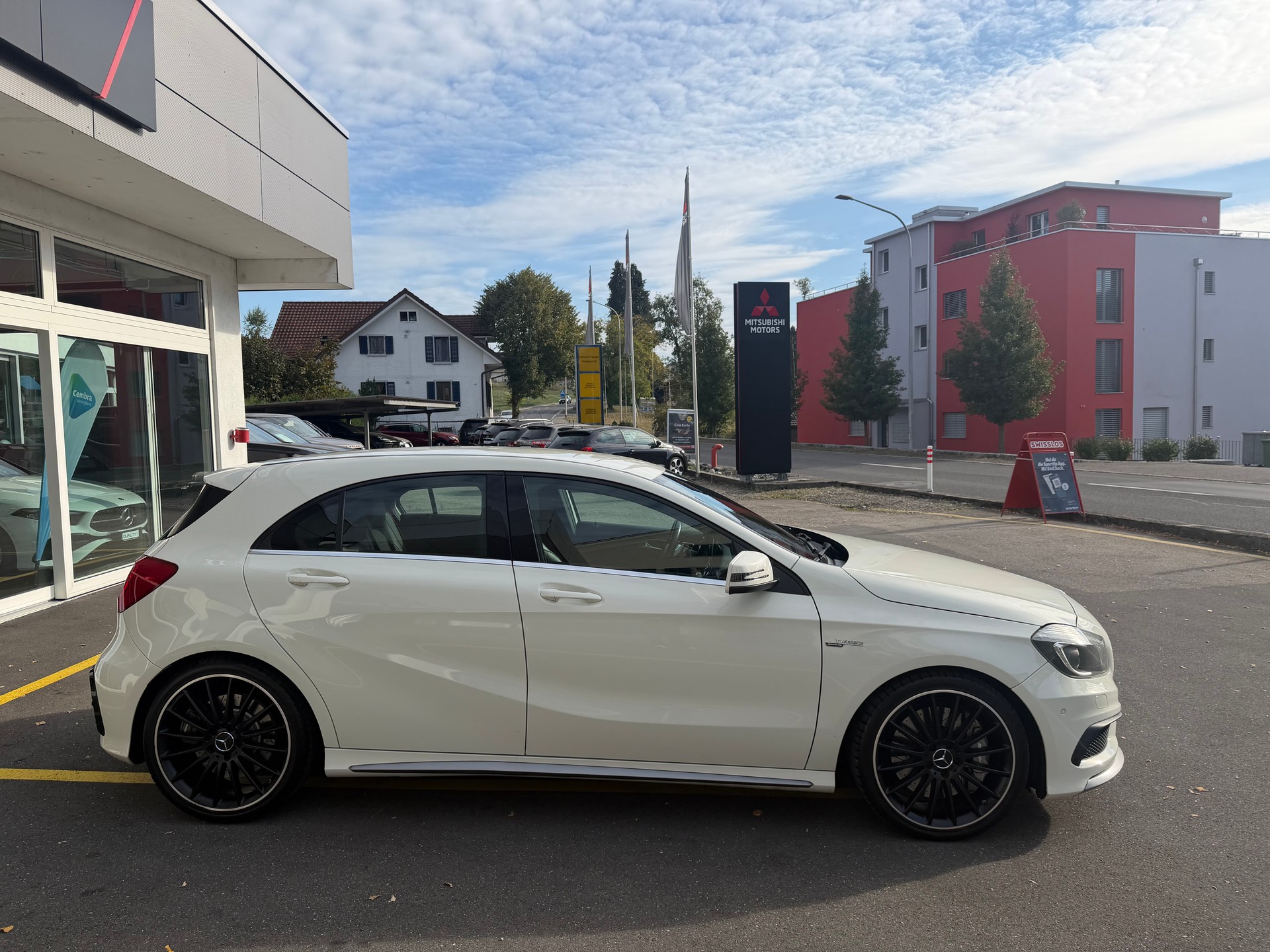MERCEDES-BENZ A 45 AMG 4Matic Speedshift 7G-DCT-image-4