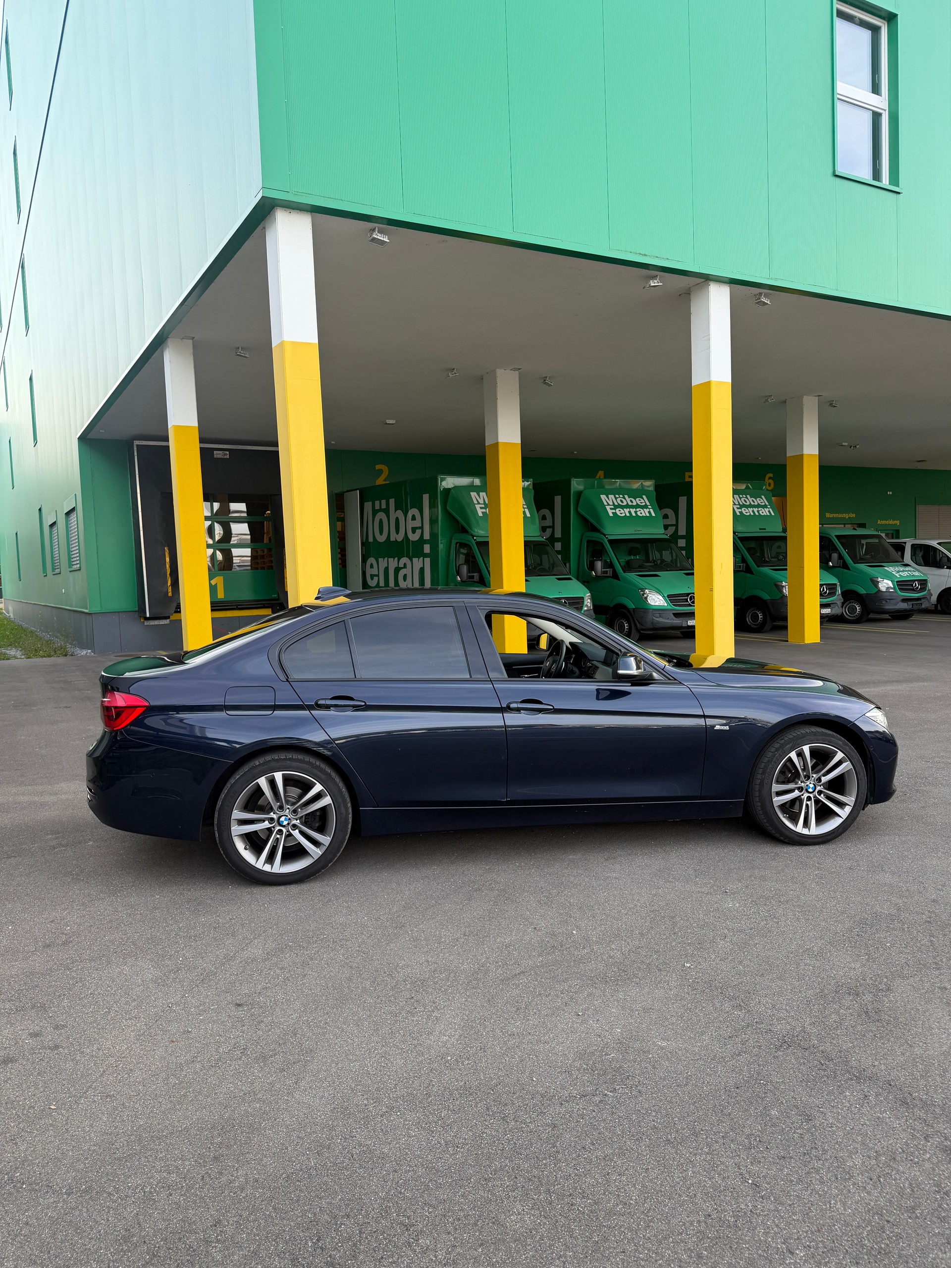 BMW 320d xDrive Luxury Line Steptronic-image-7