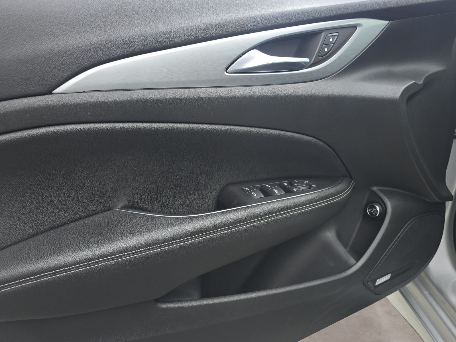 OPEL Insignia 2.0 T Sports Tourer GSi Automatic-image-25