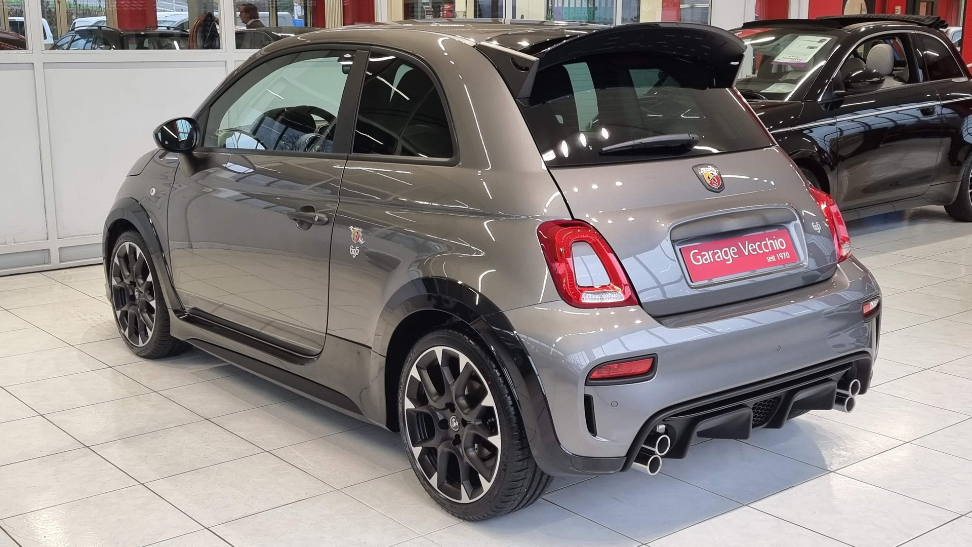 FIAT 500 Abarth / 695 Abarth 1.4 T-Jet 180 131 Rally Tributo-image-4