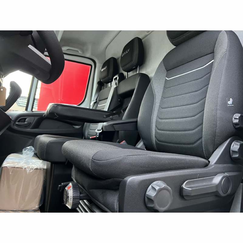 IVECO Daily 35 S 16HA8 K.-Ch. 3750 2.3 HPI 160 Hager Möbelkoffer mit Hebebühne-image-6