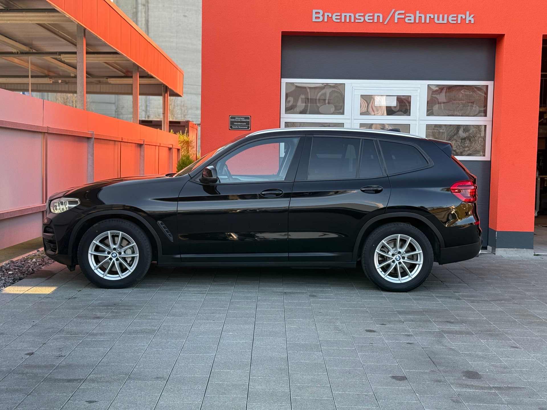 BMW X3 xDrive 48V 30d Steptronic-showroom-element-1
