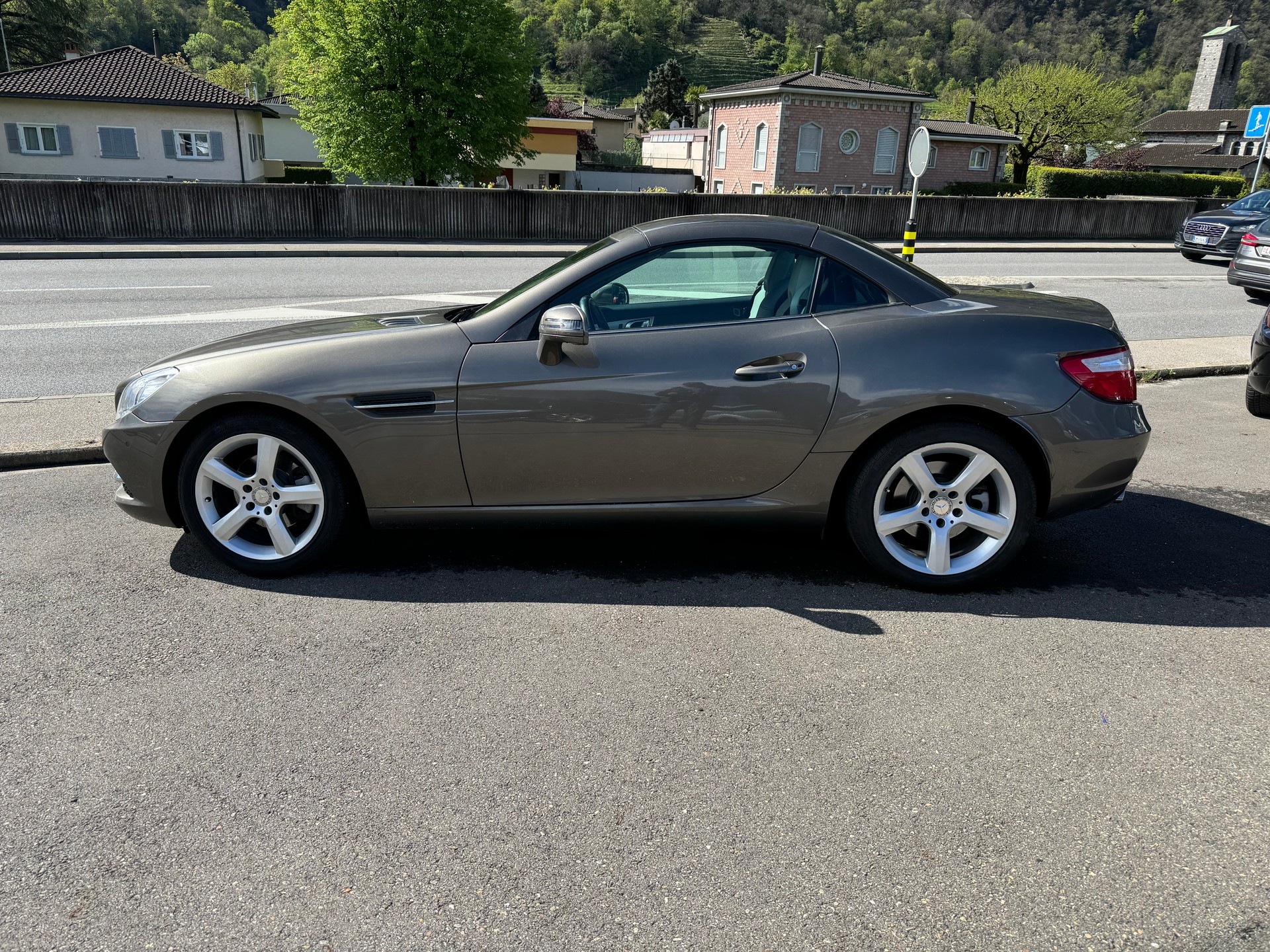 MERCEDES-BENZ SLK 200 7G-Tronic-image-2