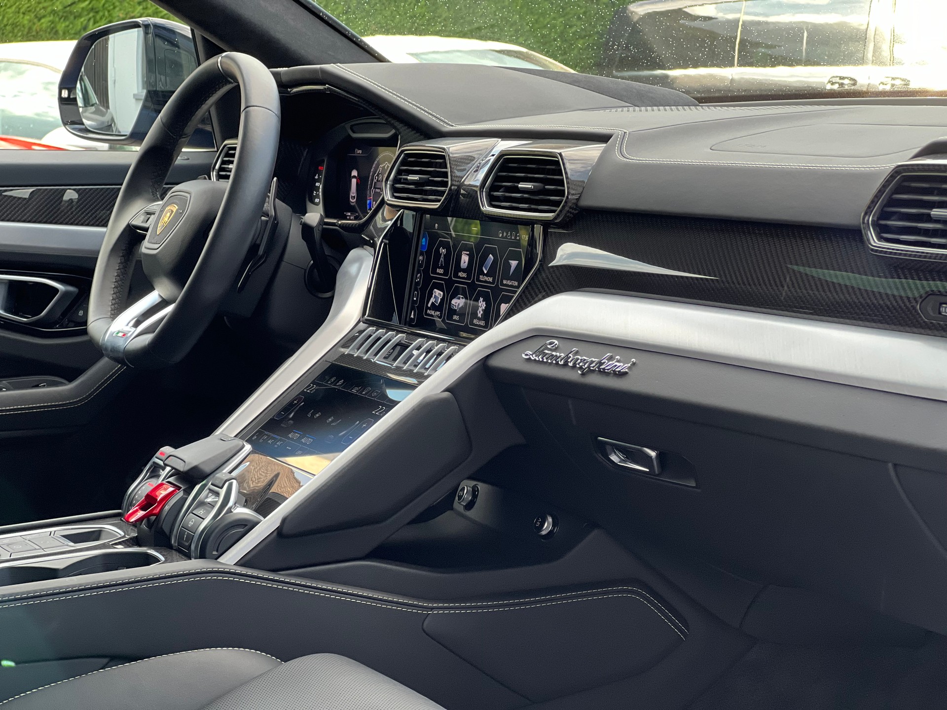 LAMBORGHINI Urus E-Gear Graphite Capsule-image-22