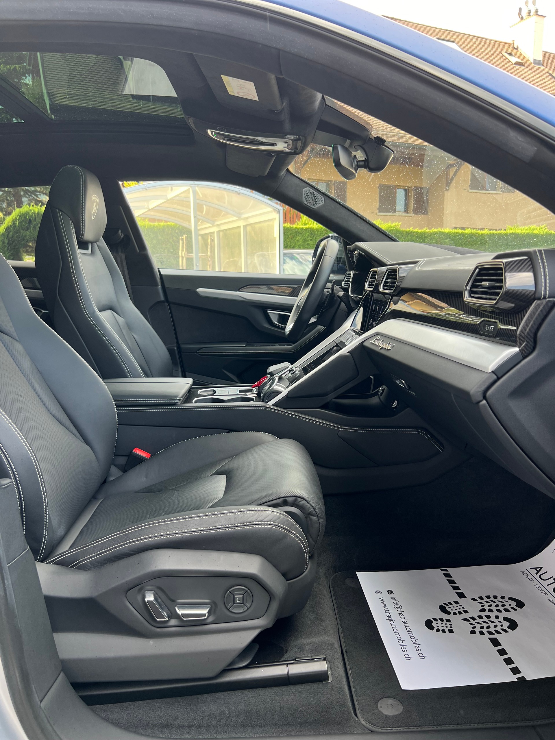 LAMBORGHINI Urus E-Gear Graphite Capsule-image-21