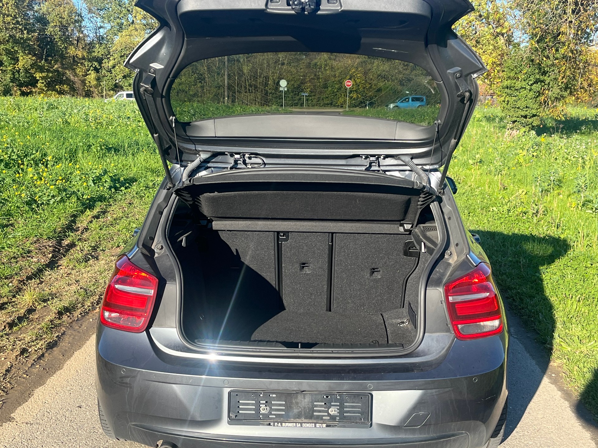 BMW 120d xDrive Sport Line-image-8