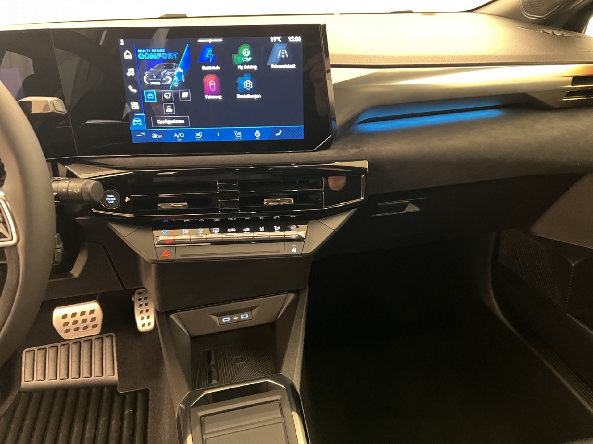 RENAULT Clio 6 1.8 E-Tech esprit Alpine-image-5