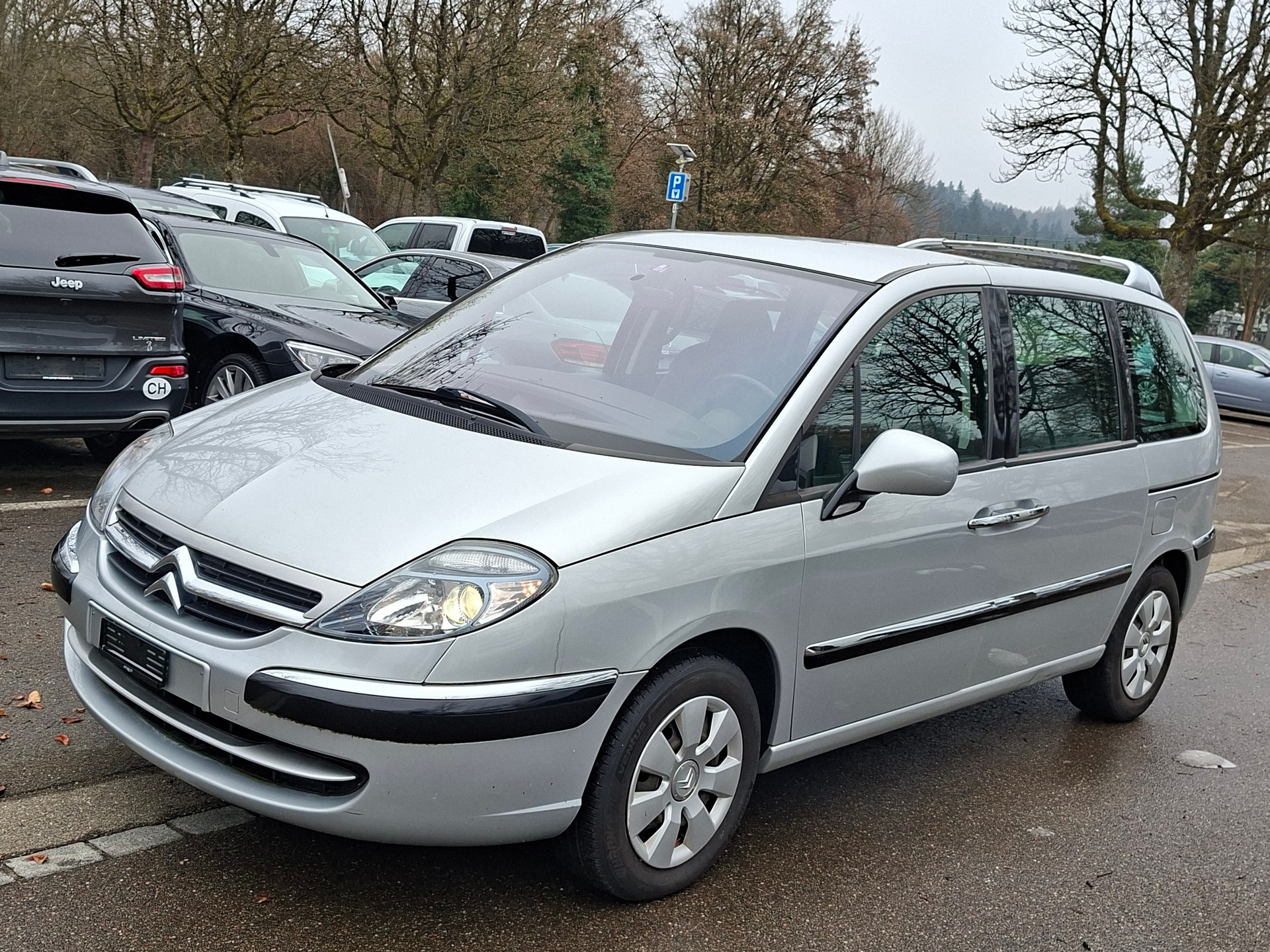 CITROEN C8 2.0 16V HDi Attraction-showroom-element-1