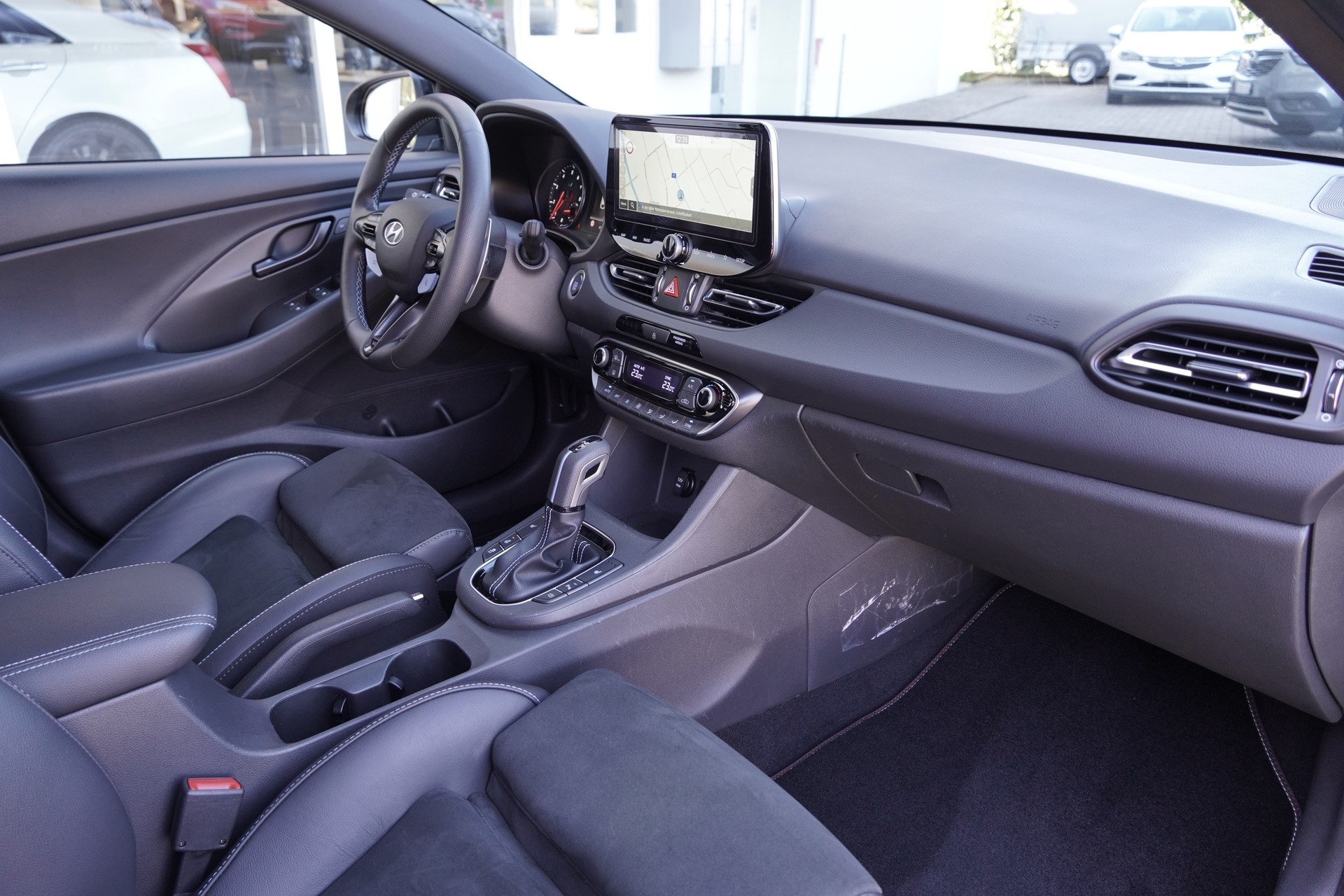 HYUNDAI i30 Fastback 2.0 T-GDi N DCT-image-12